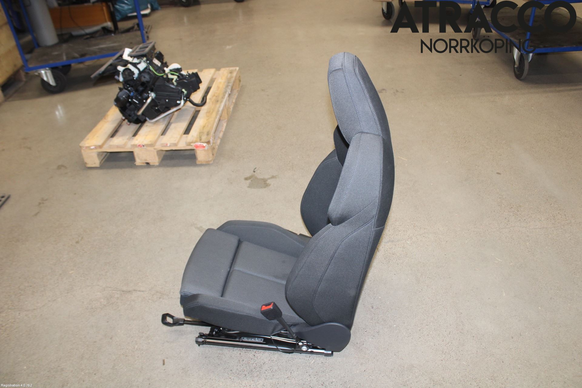 Audi A3/S3 8Y 21- Inredning Stol Fram Hö