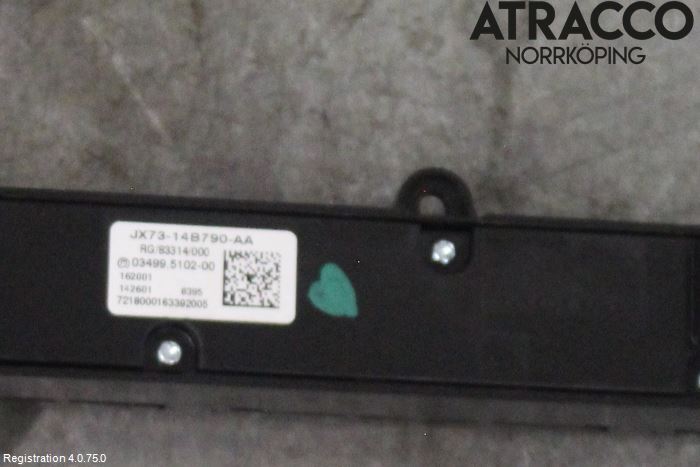 Jaguar F-PACE Strömställare Multifunktion