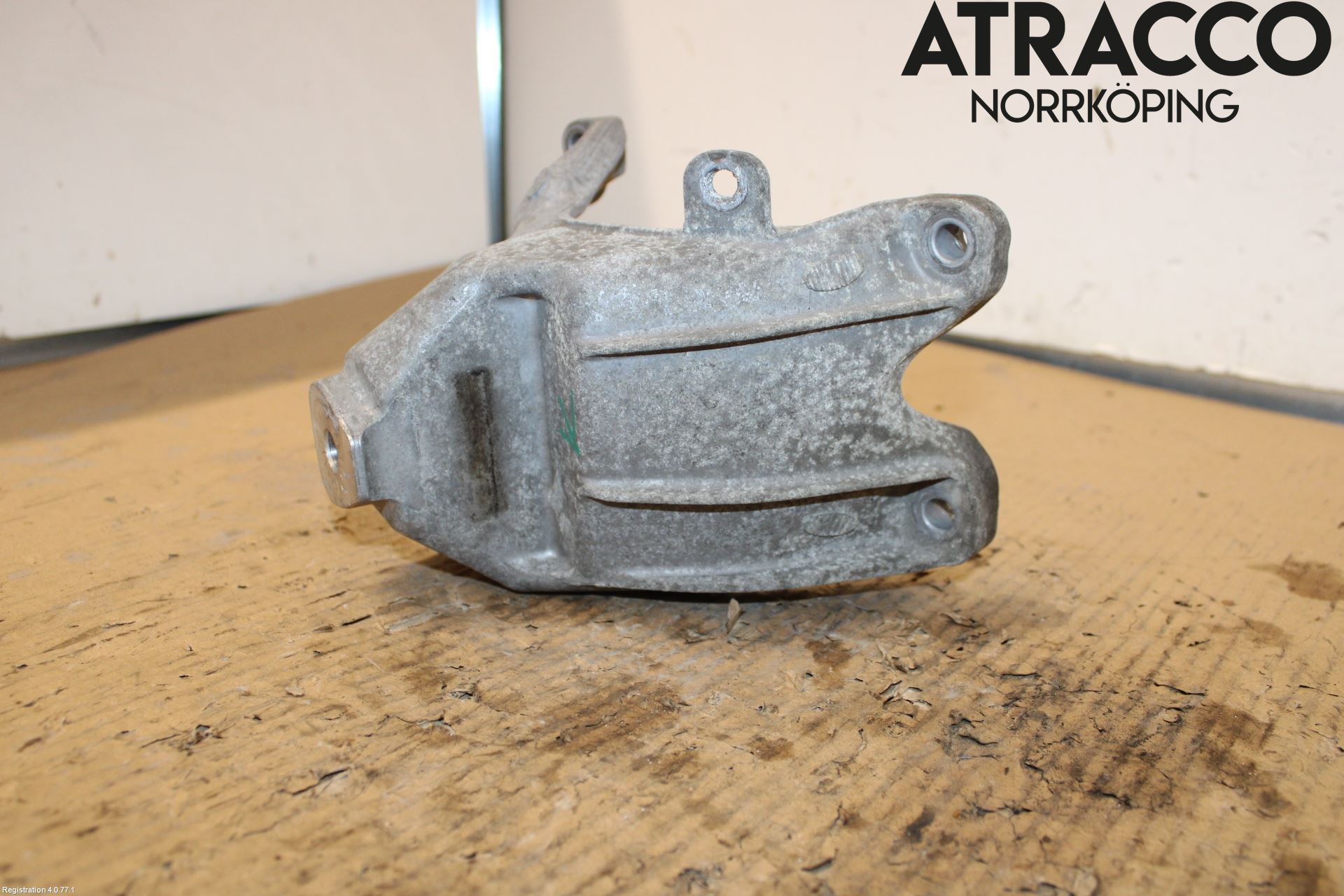 Audi A5 07-16 Motorfäste