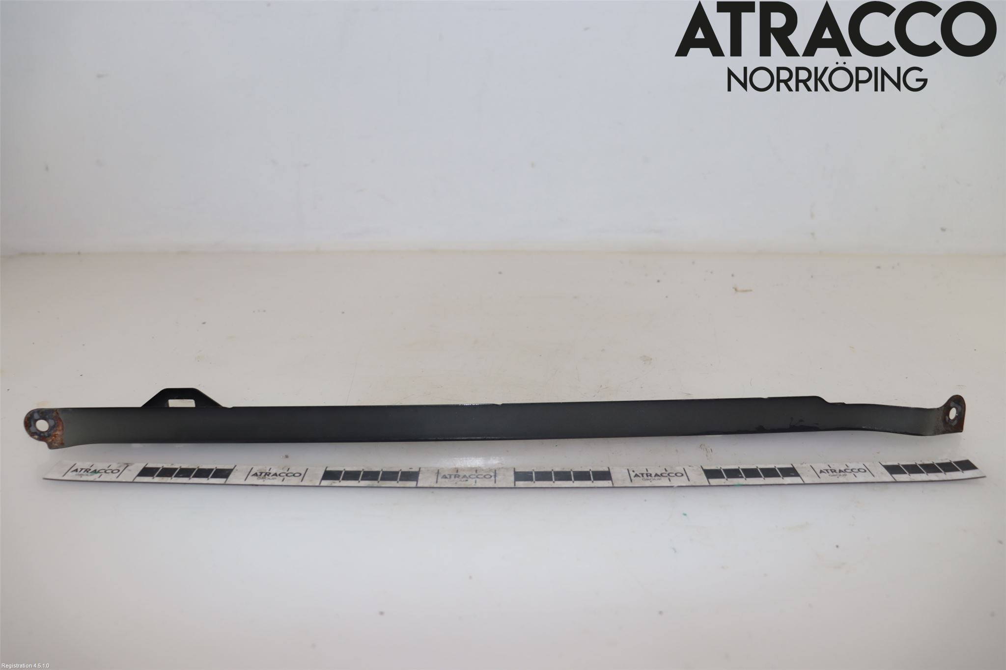 Toyota iQ Frontplåt