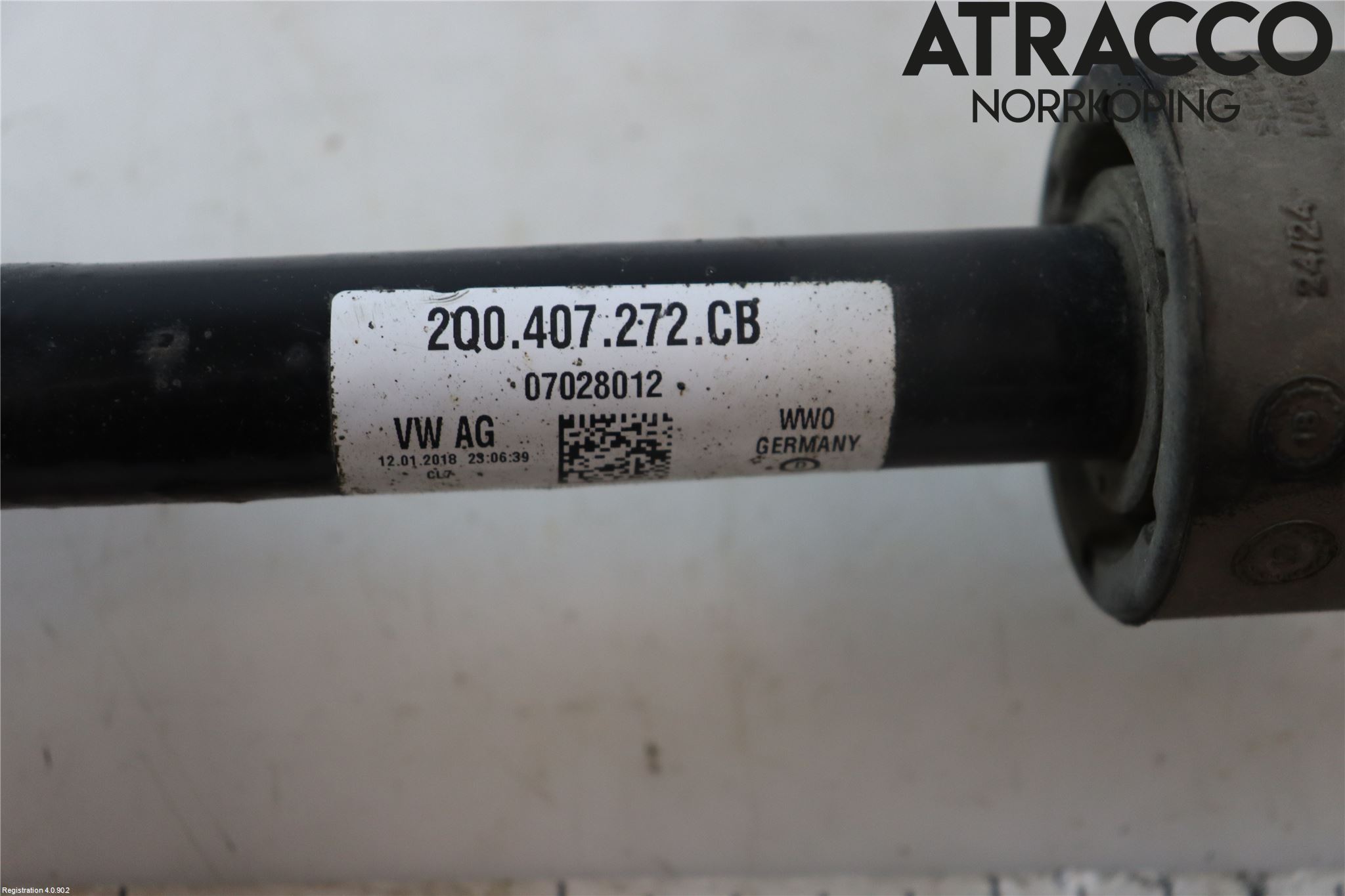 Volkswagen VW POLO VI 18->> Drivaxel Fram Höger