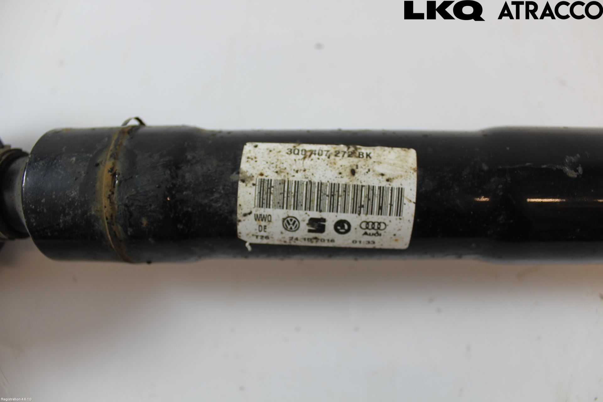Volkswagen VW PASSAT 15-19 Drivaxel Fram Höger