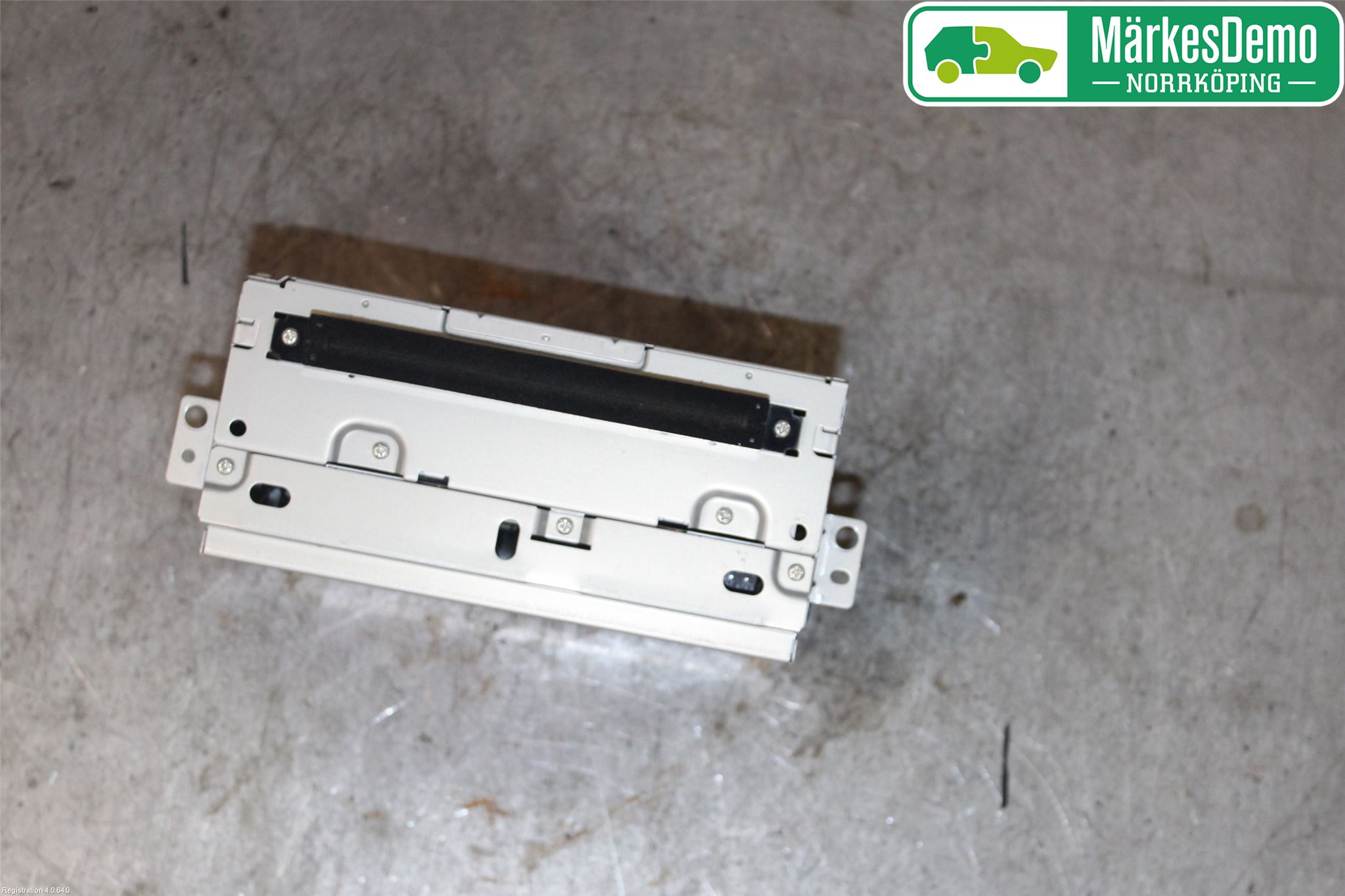 Volvo V70 08-13 Cd Radio - Multimediapanel