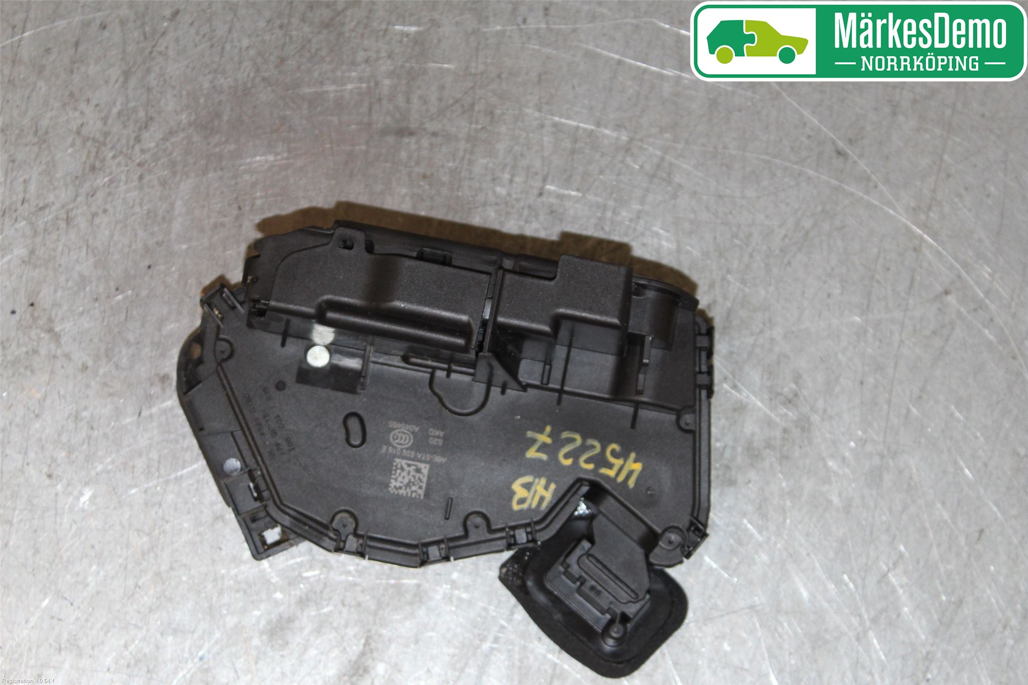 Volkswagen VW GOLF / E-GOLF VII 13-20 Låskista-Dörrlås