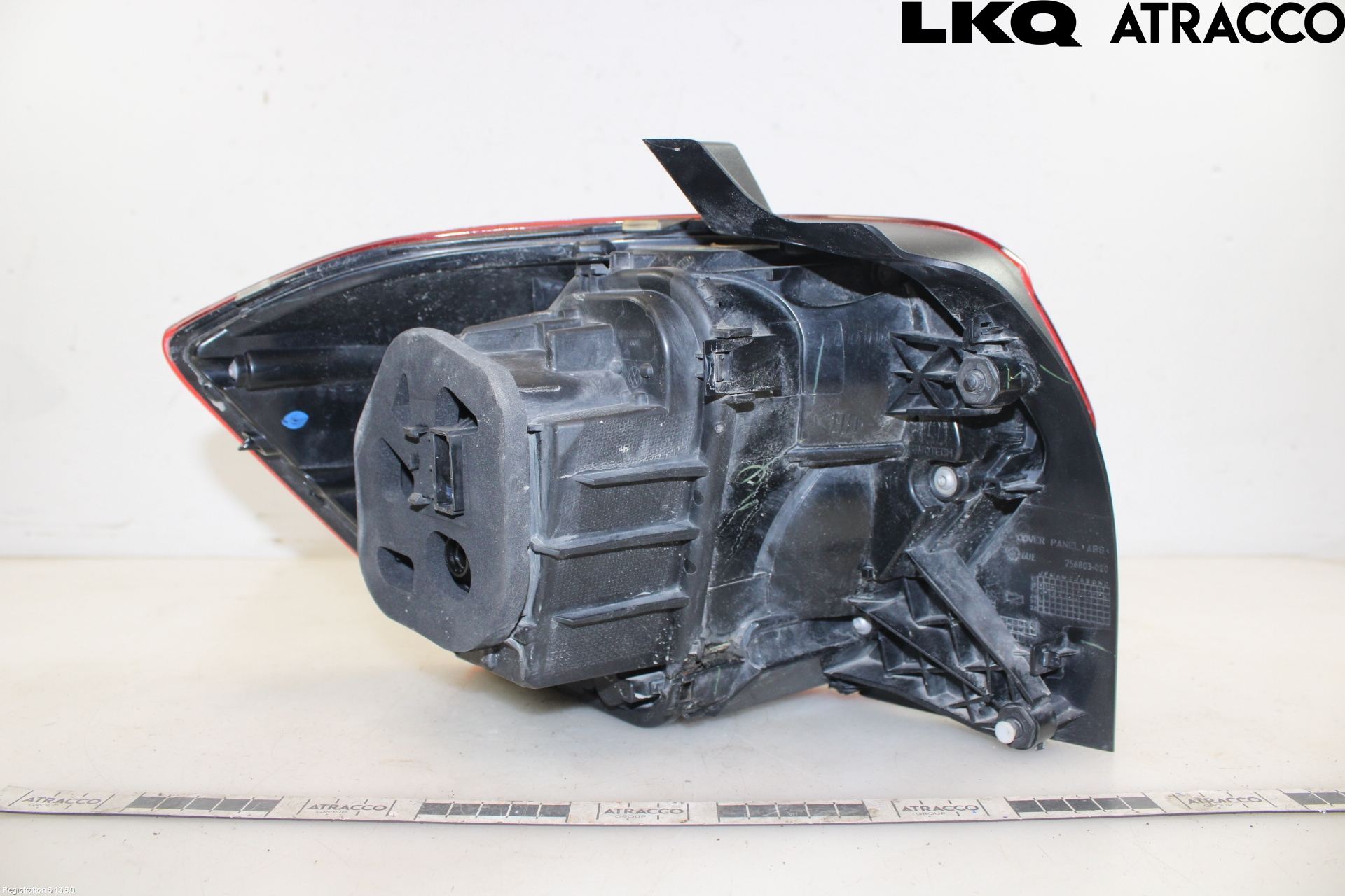 Volkswagen VW POLO VI 18->> Bakljus Höger