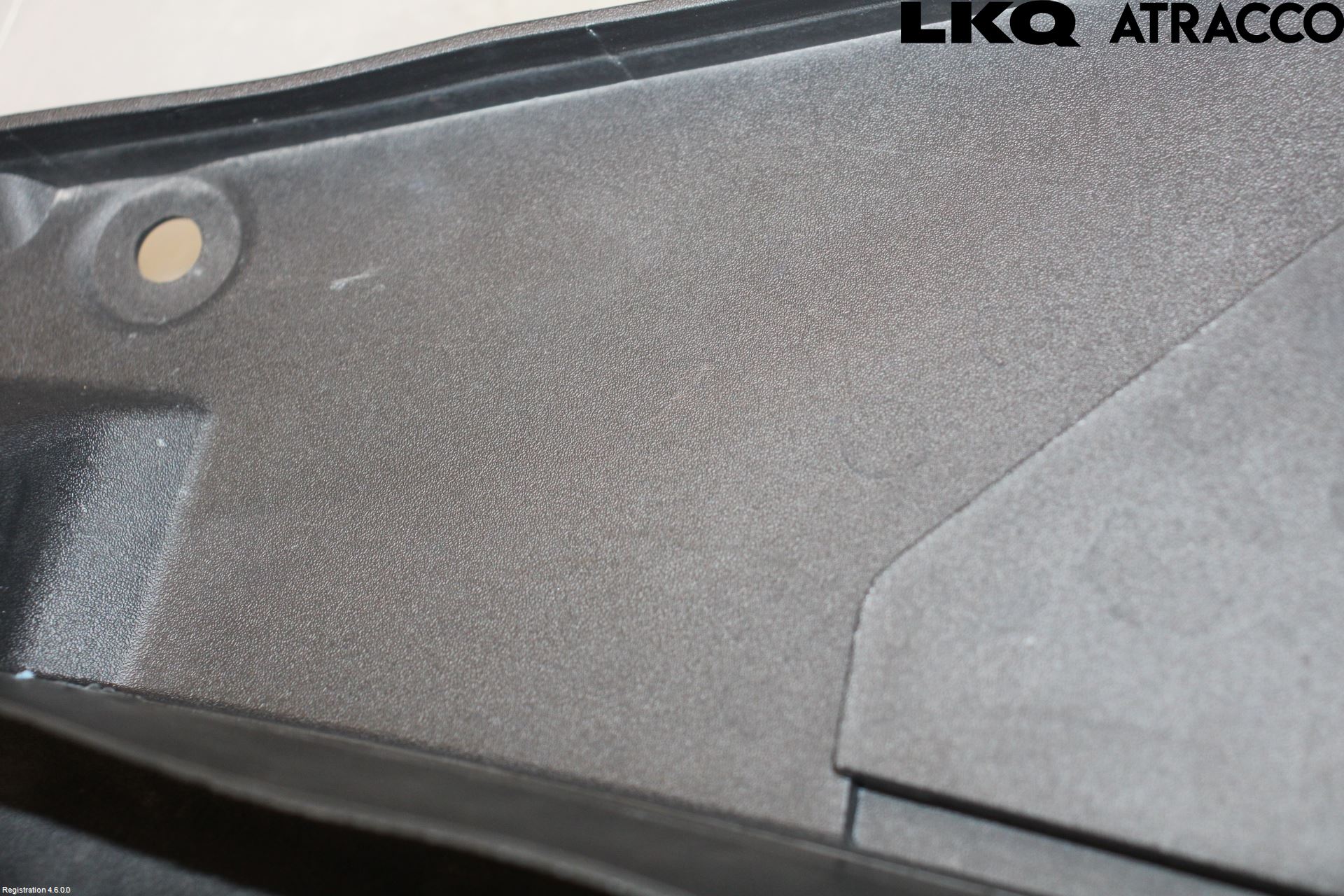 Jaguar F-PACE Torpedplåt-Torpedplast