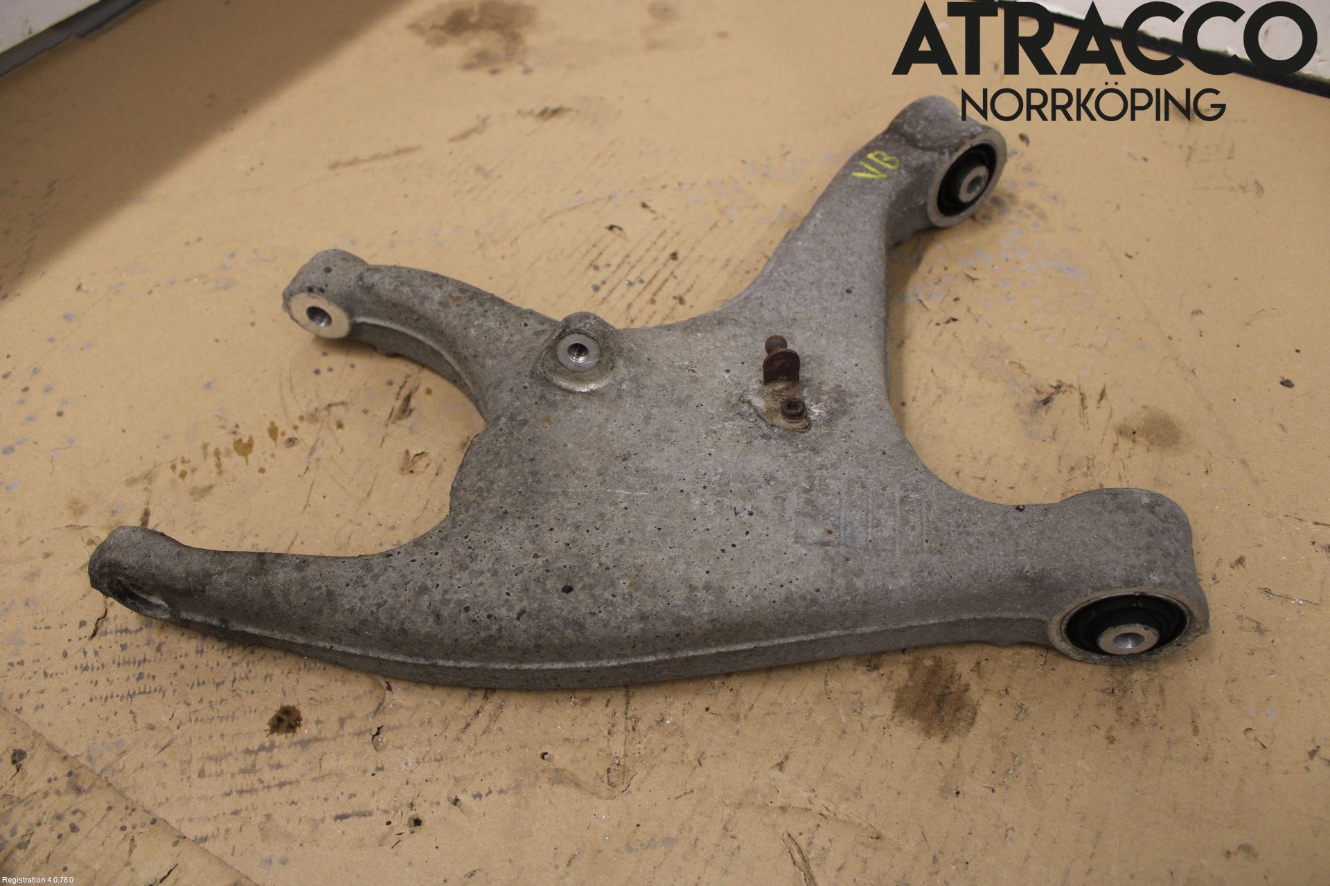 Audi A4 12-15 Bärarm Bak Vänster