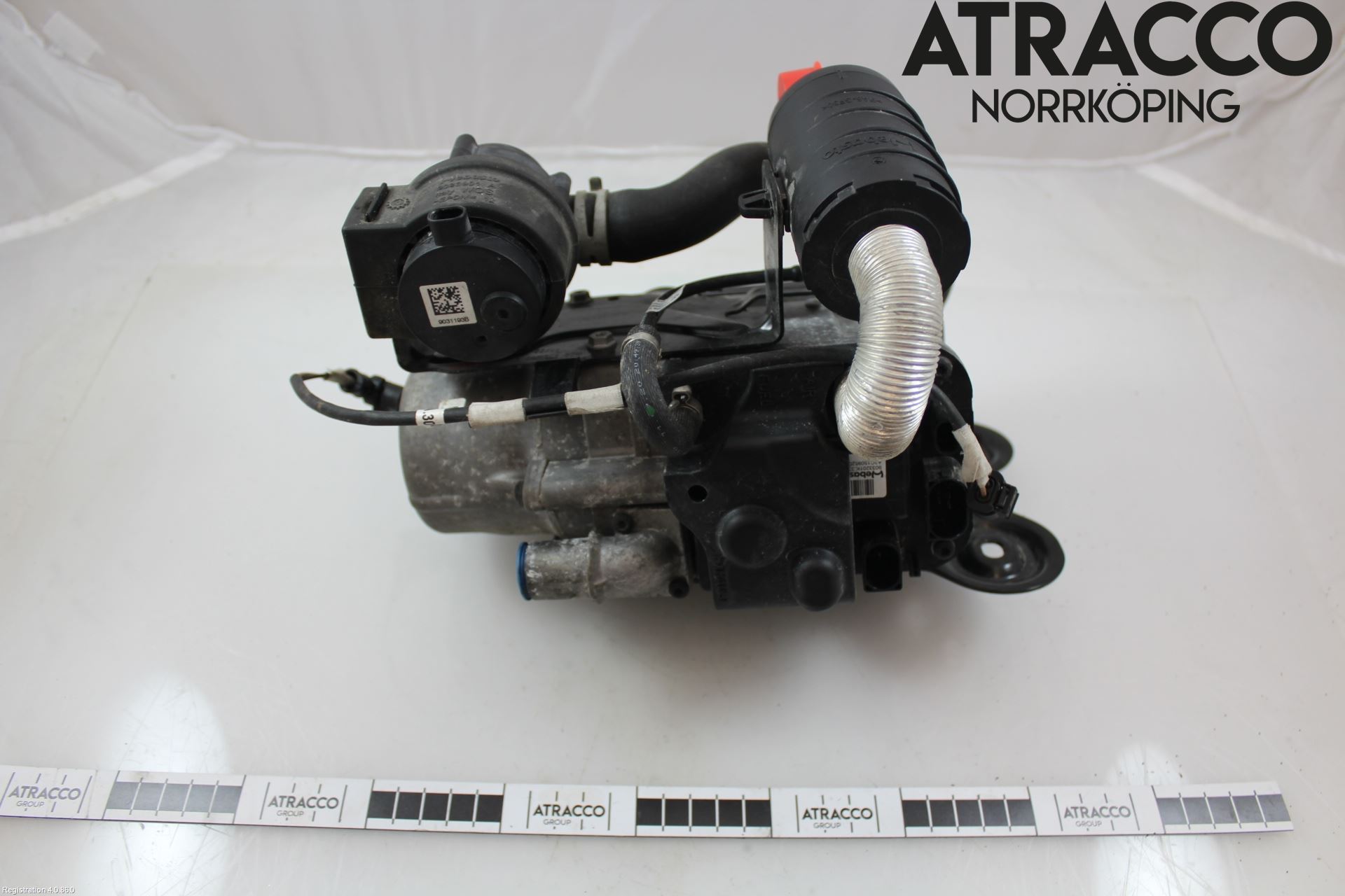 Audi Q3 F3 19- Bensinvärmare