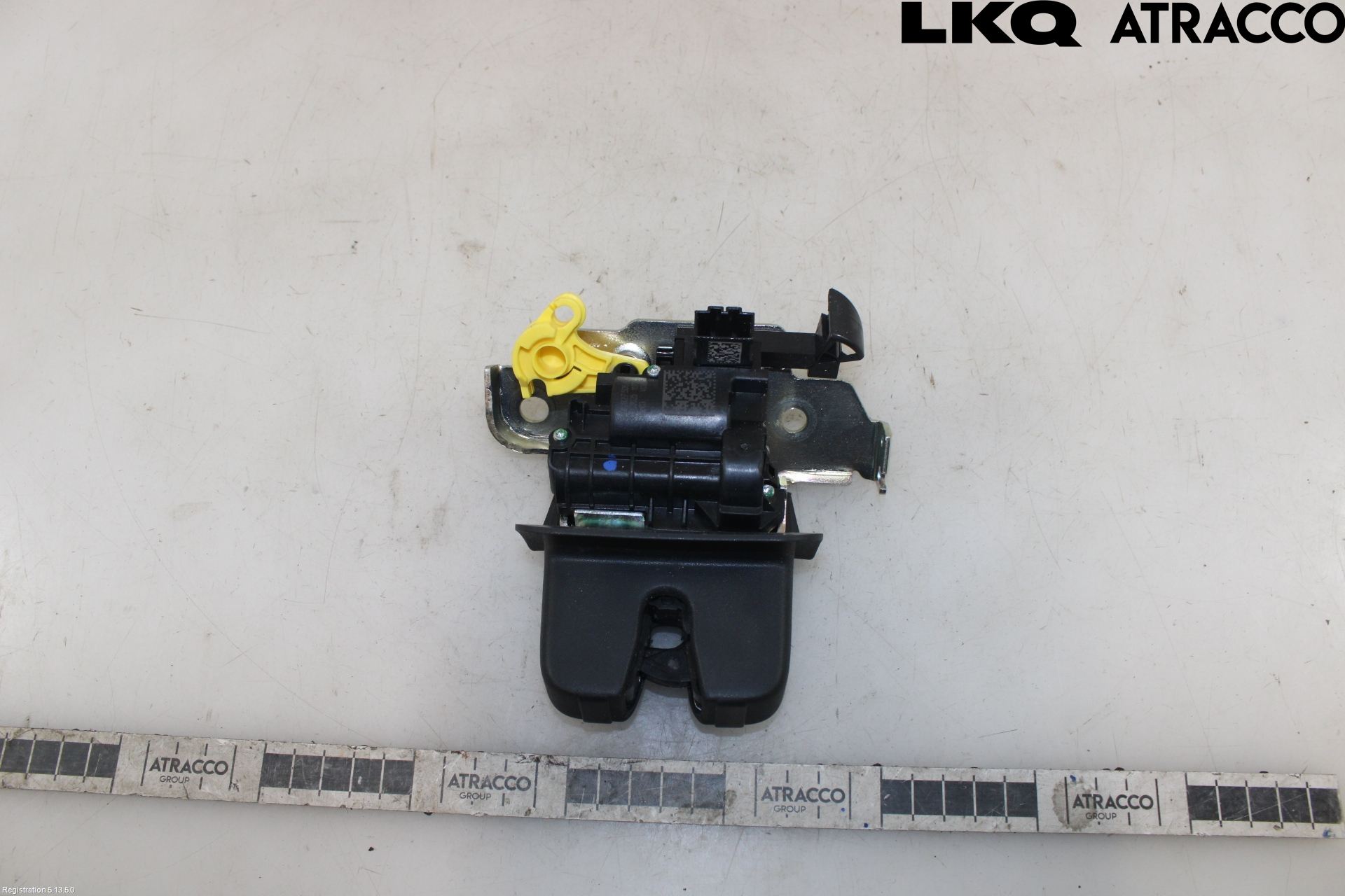 Volkswagen VW ID.7/TOURER 24- Låskista Baklucka