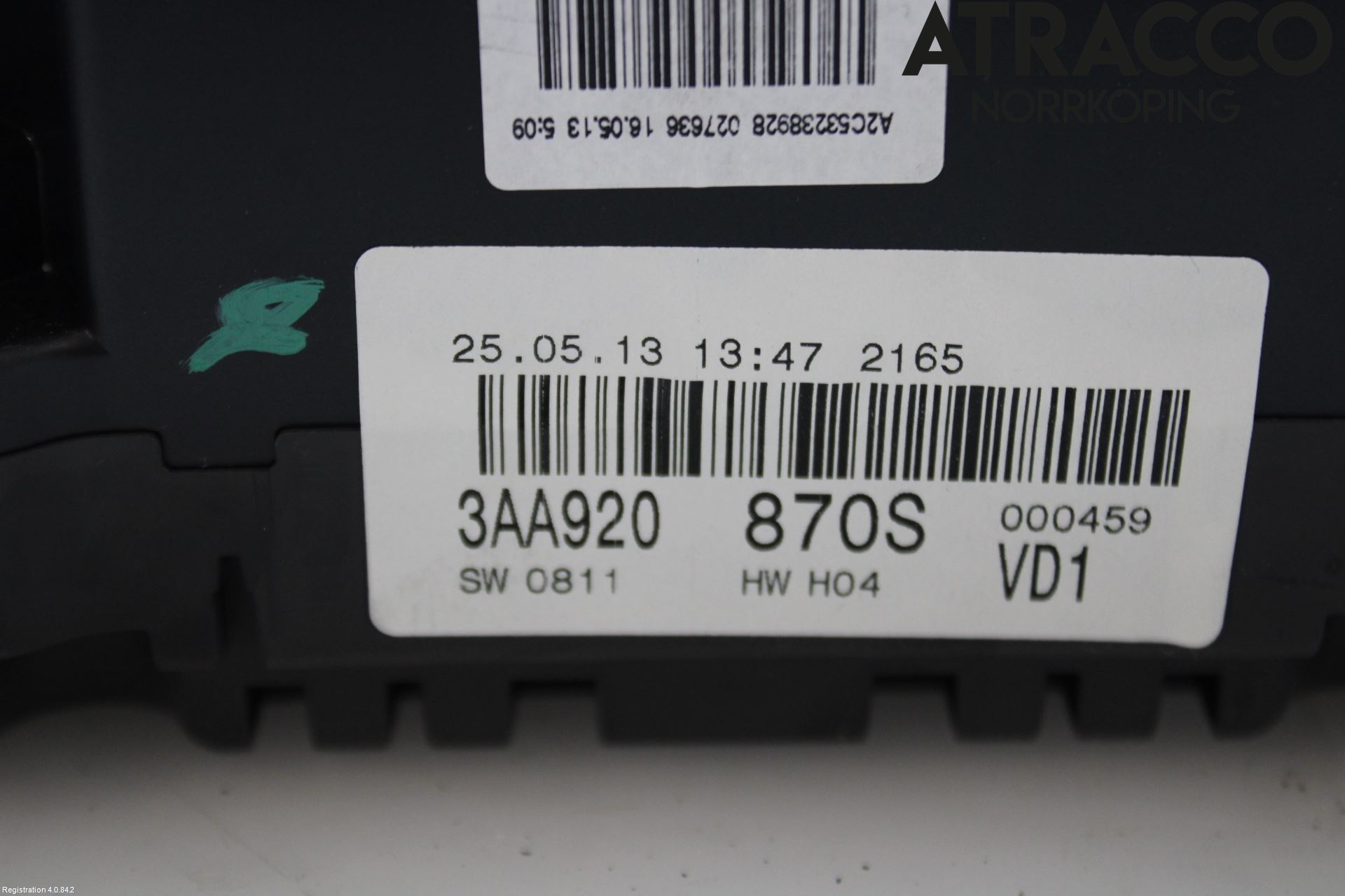 Volkswagen VW PASSAT 11-14 Instrument Komb