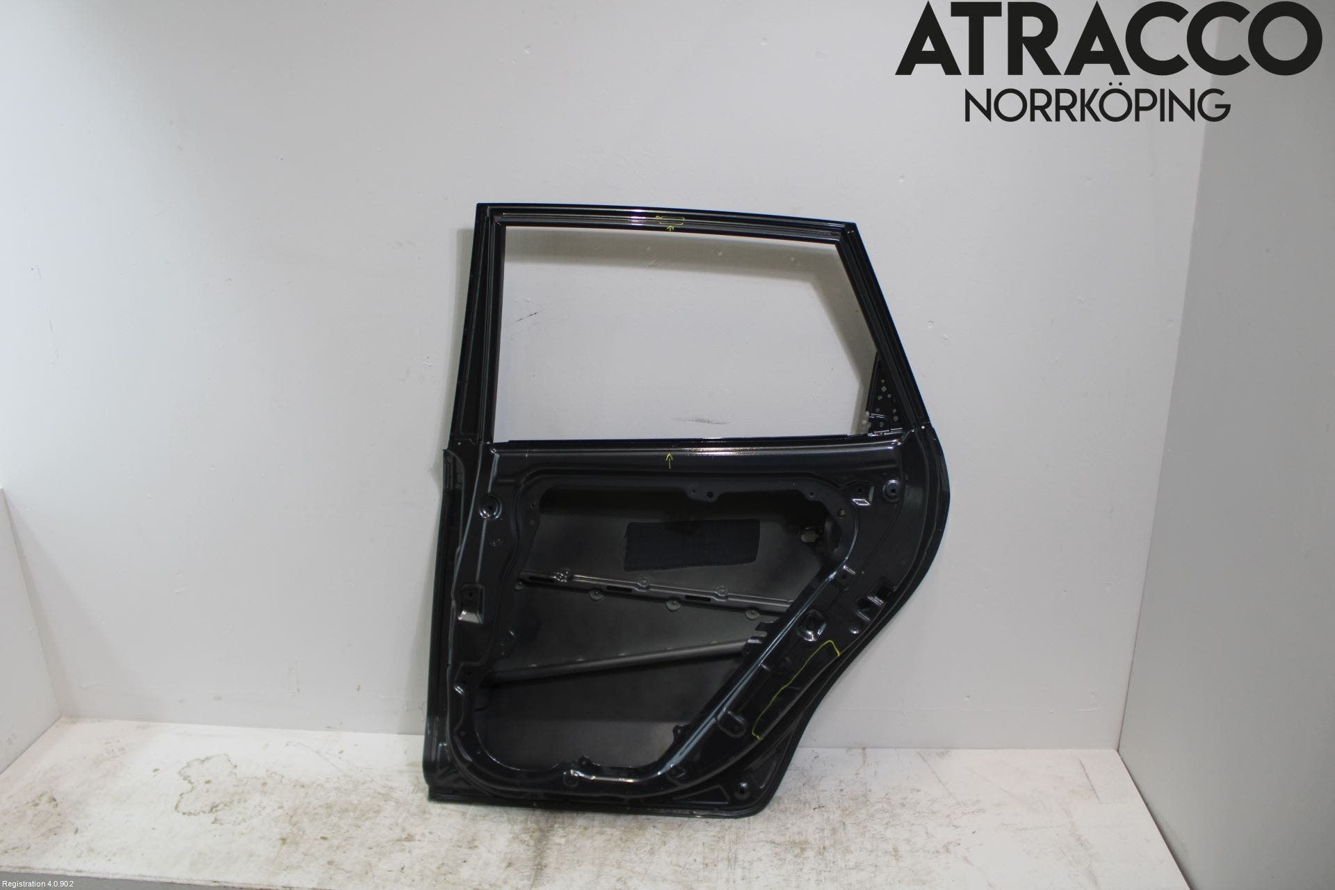 Kia CEED 06-12 Dörr Bak Höger