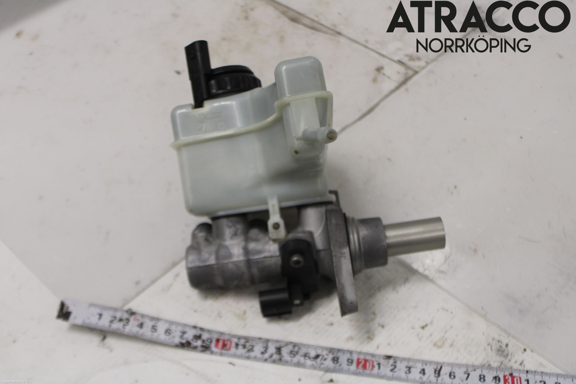 Volkswagen VW PASSAT 11-14 Broms Huvudcylinder