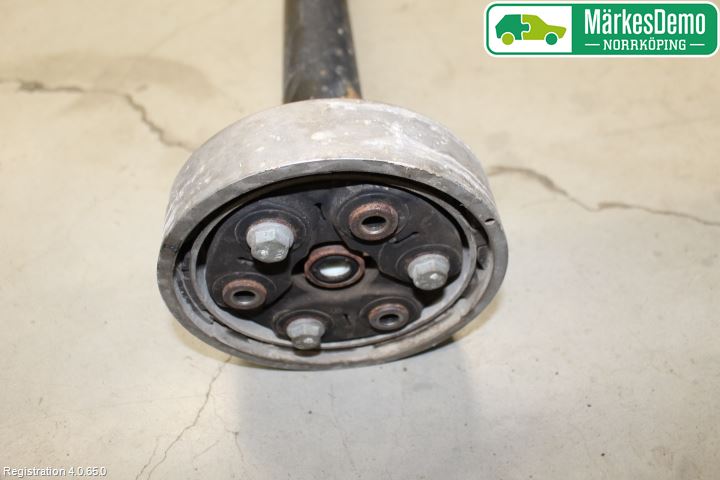 Volkswagen VW TIGUAN 16-24 Mellanaxel Komp