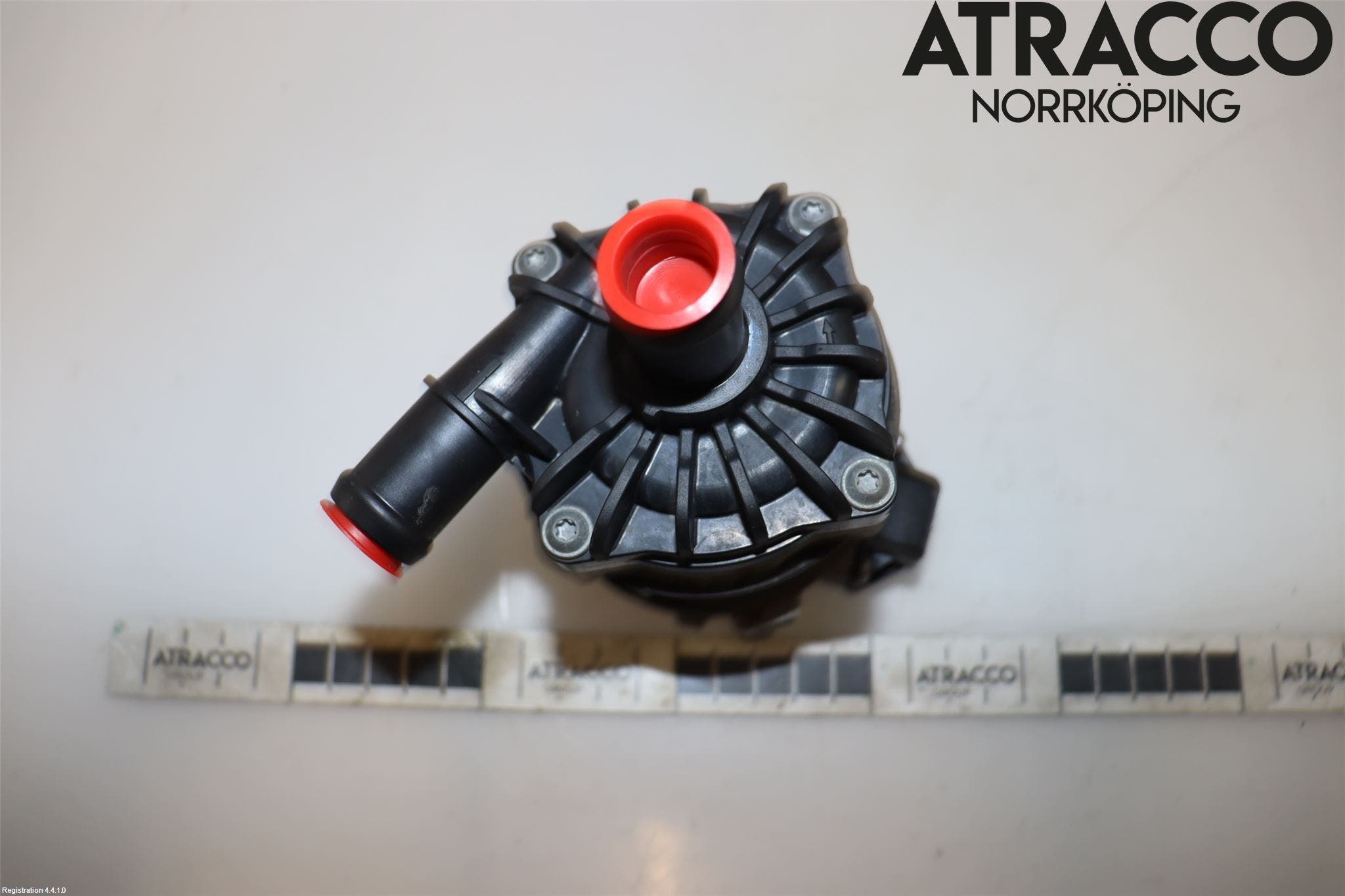 Volkswagen VW TOUAREG CR 18- Vattenpump