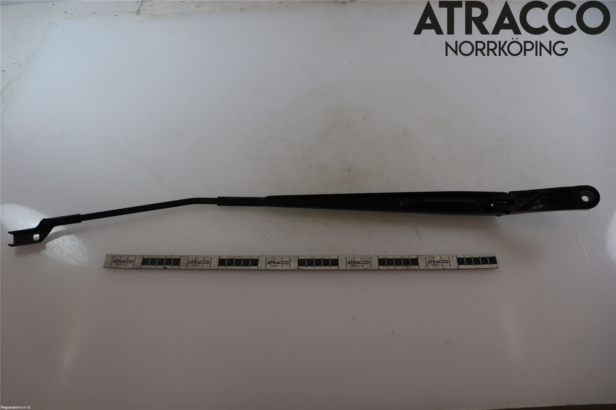 Volkswagen VW TOURAN 16- Torkararm Armar Vindruta