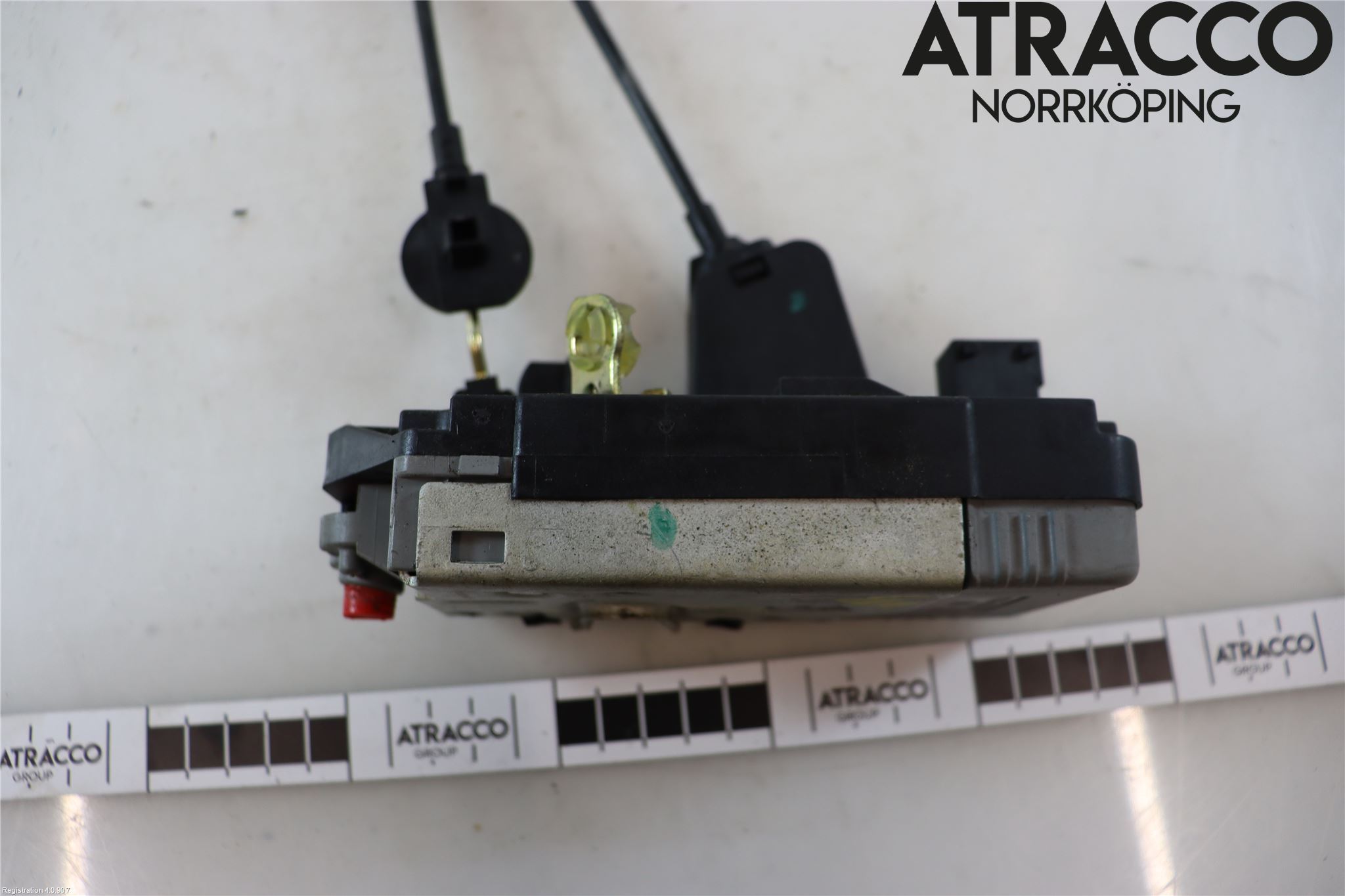 Saab 9-5     06-10 Låskista-Dörrlås