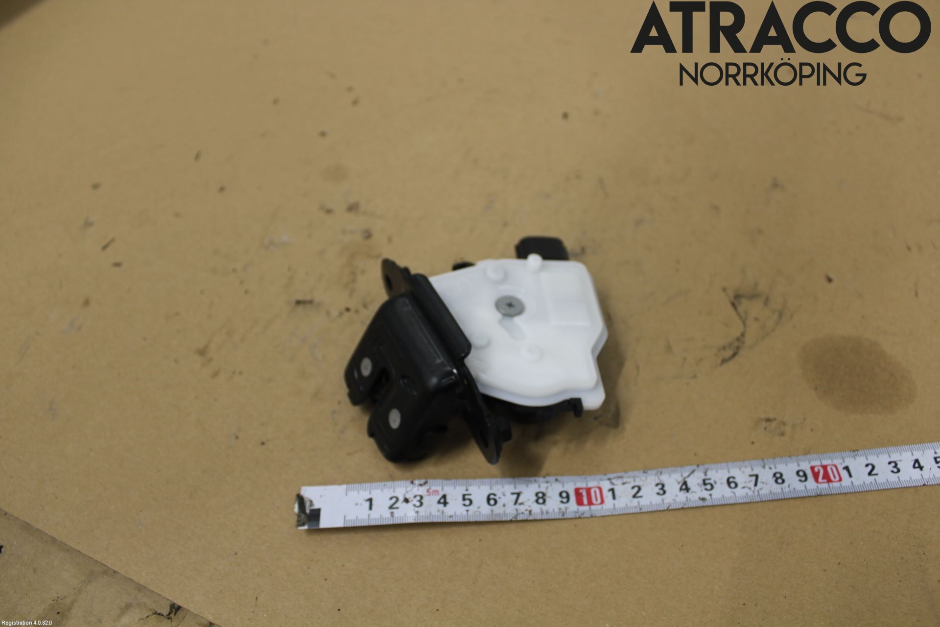 Toyota COROLLA 19- Låskista Baklucka