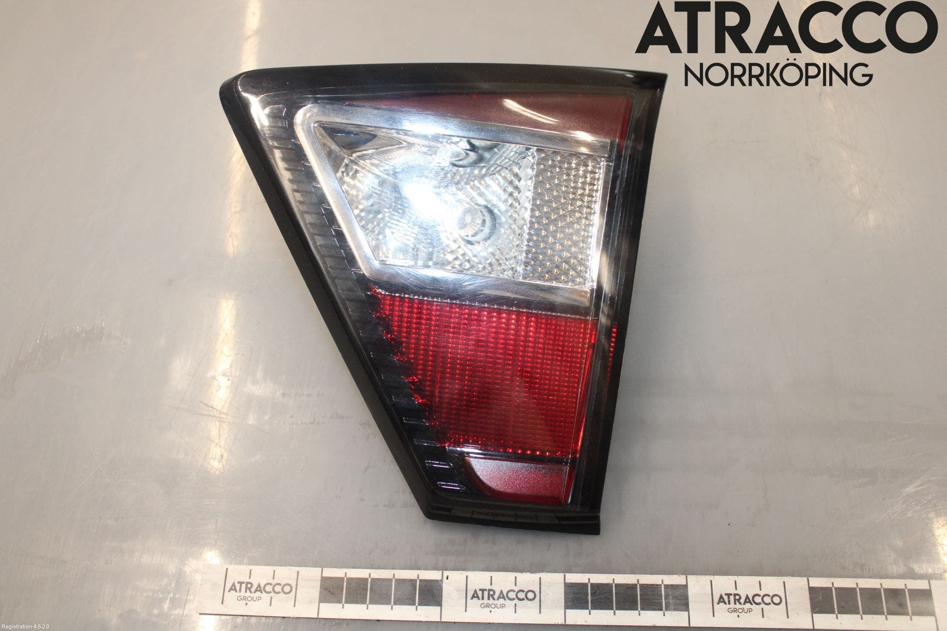 Ford KUGA 13-16 Bakljus Lucka Hö