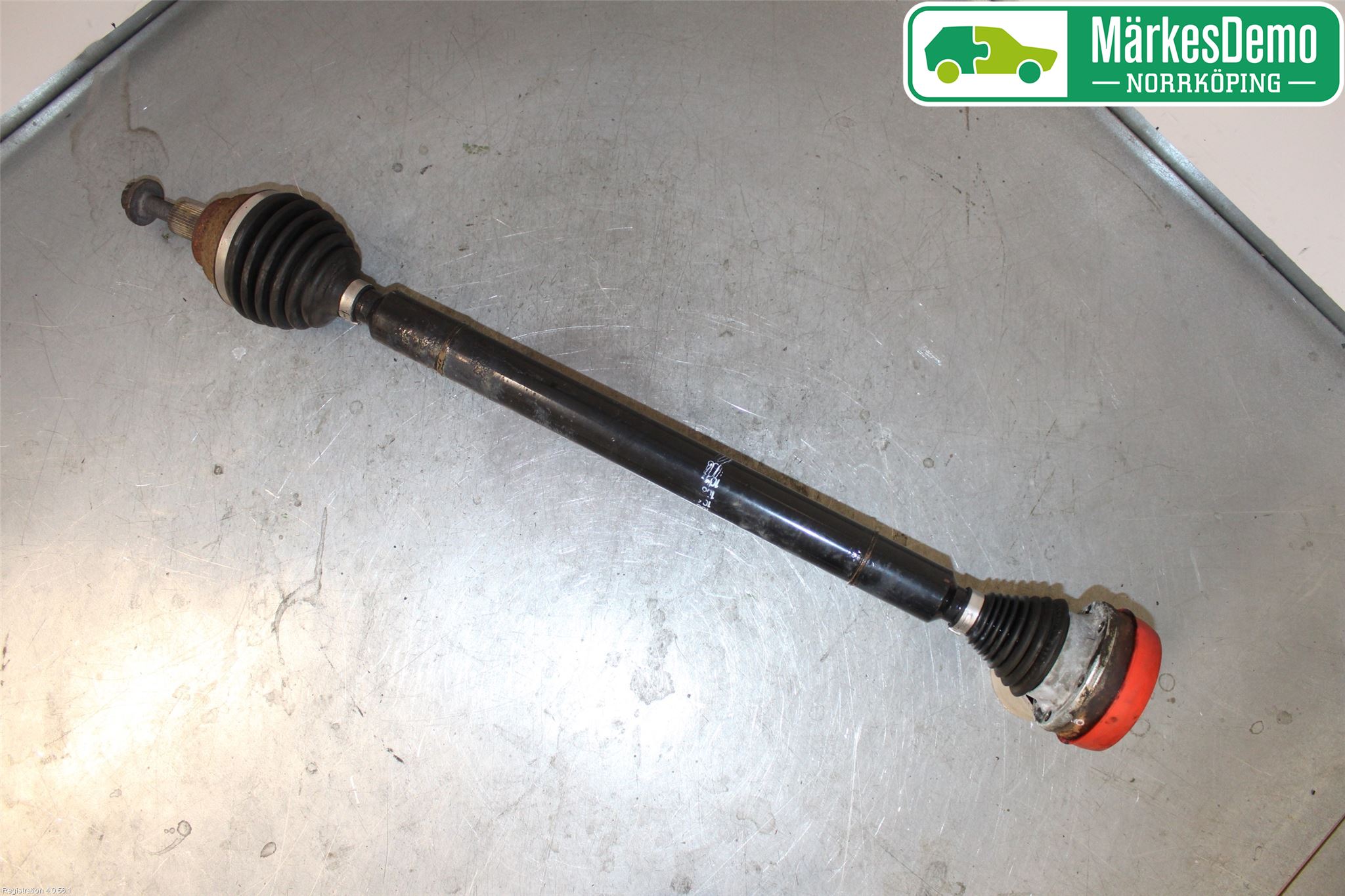 Skoda SUPERB 09-15 Drivaxel Fram Höger