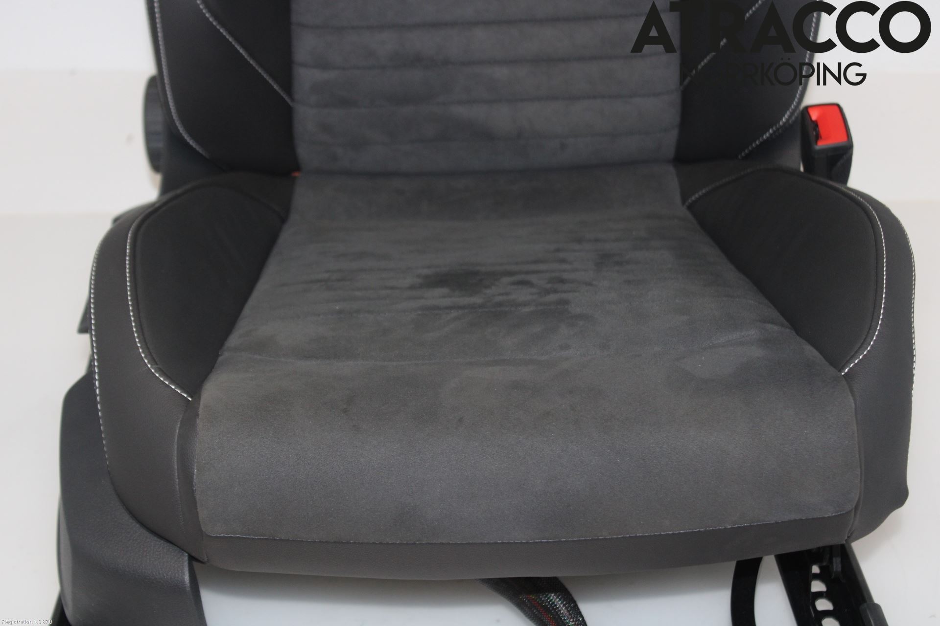 Volkswagen VW PASSAT 20-24 Inredning Stol Fram Hö