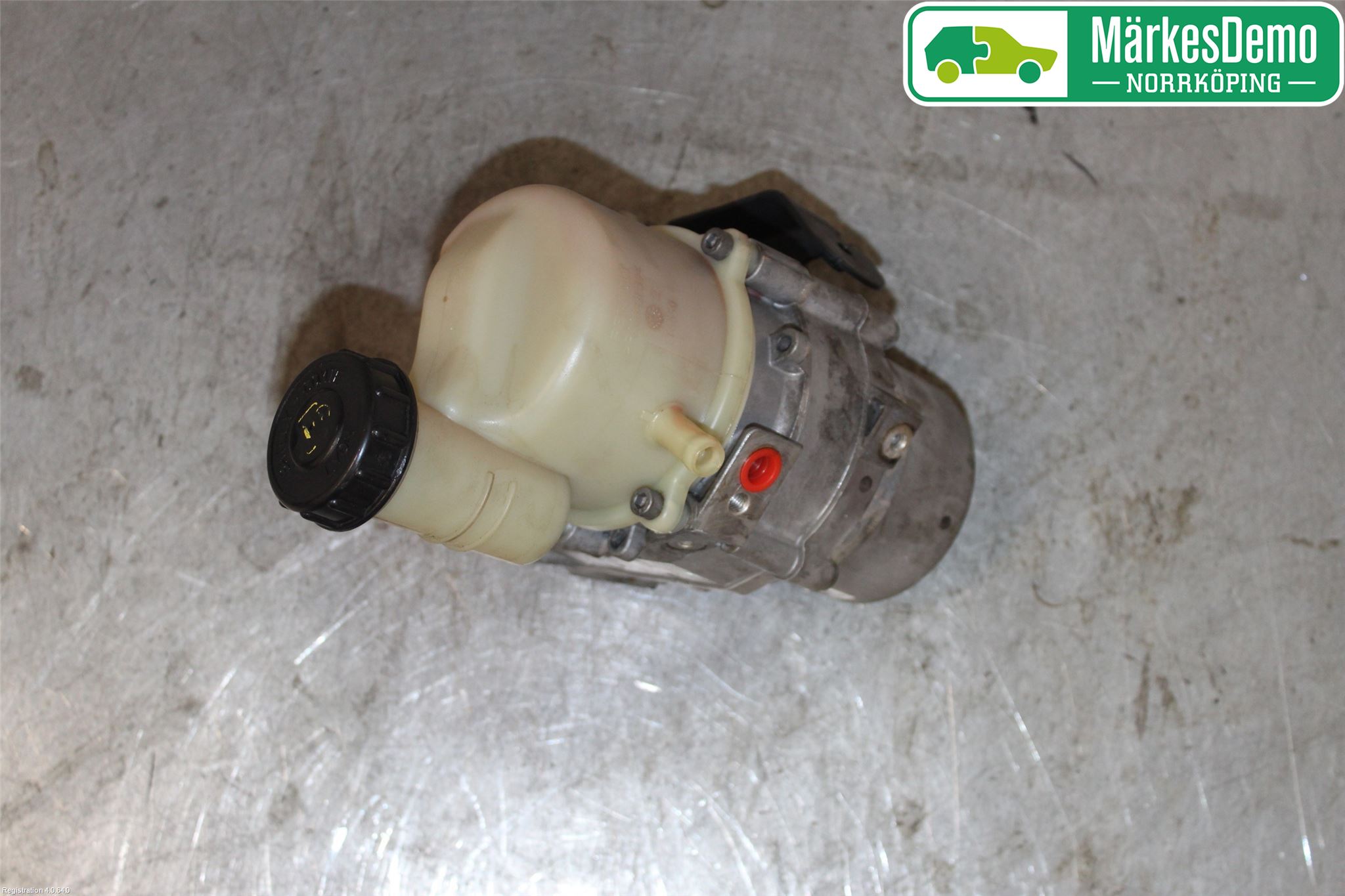 Dacia SANDERO/STEPWAY 13-20 Styrservo Pump Elektrisk