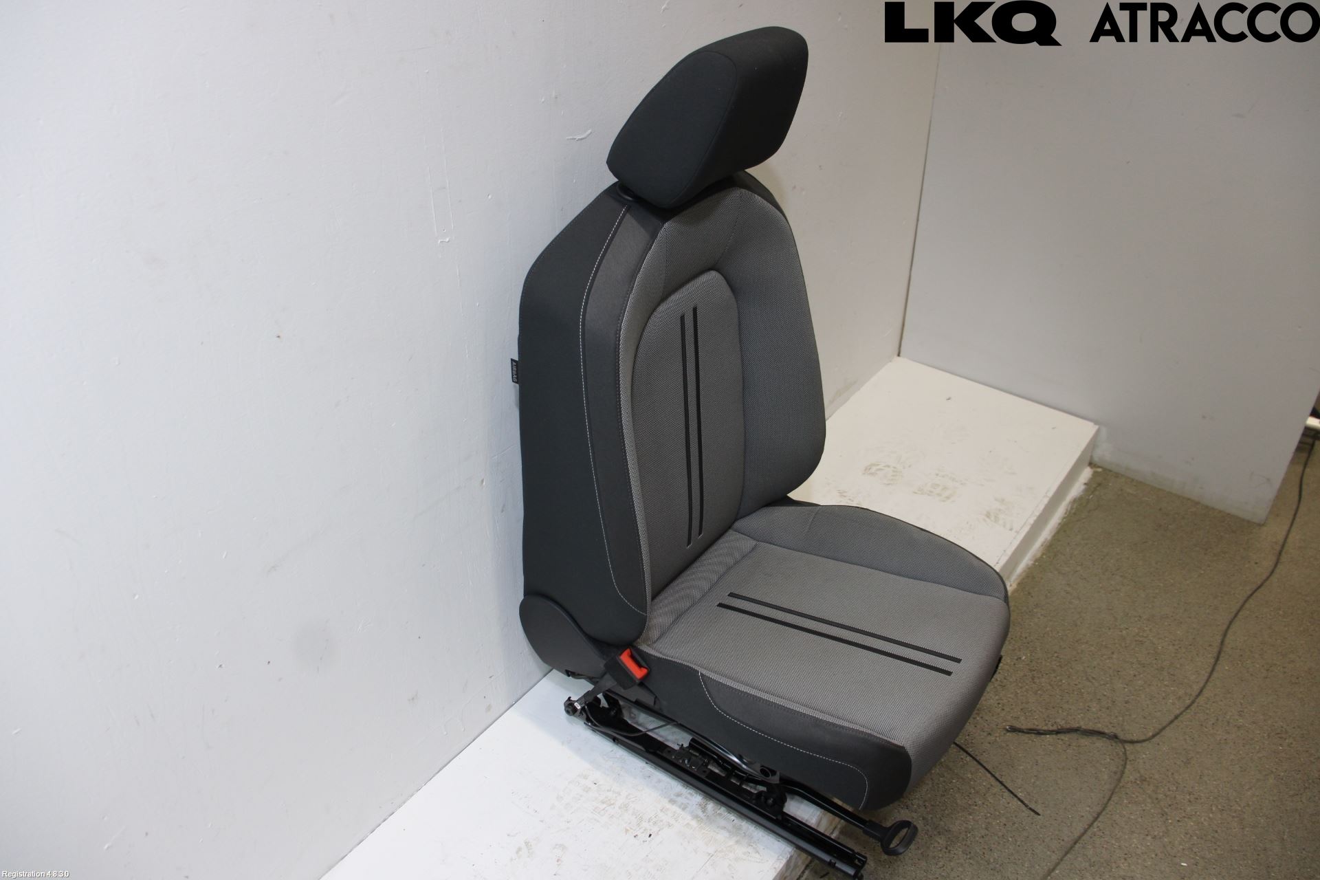 Seat LEON 20- Inredning Stol Fram Vä