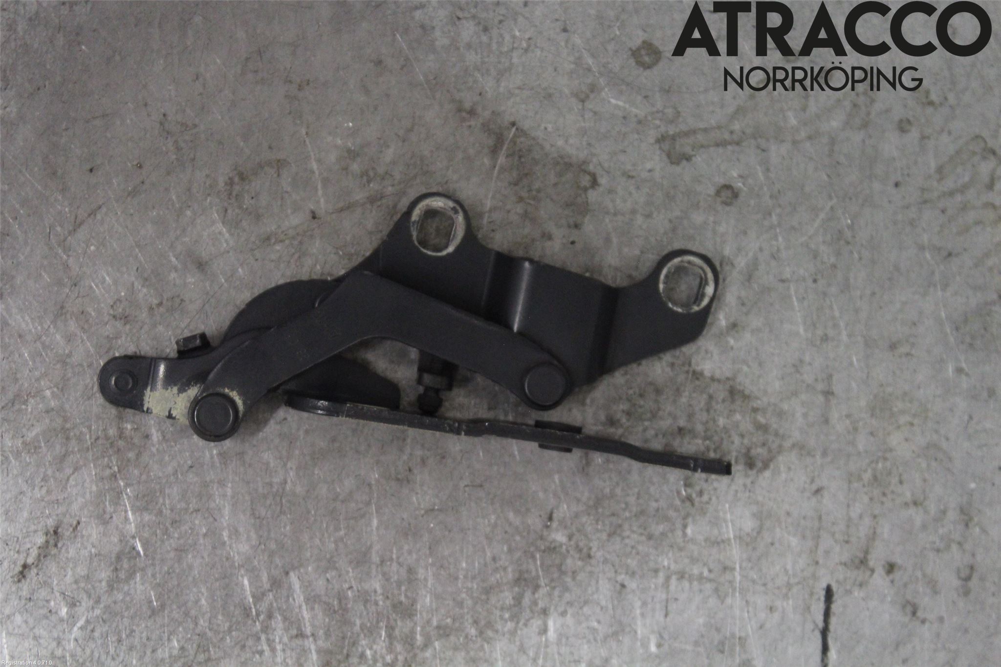 BMW 1 E87/81 5D/3D 03-11 Huvgångjärn