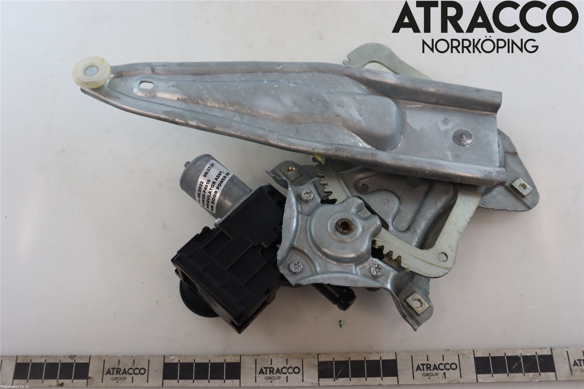 Toyota C-HR 16-23 Fönsterhiss El Kompl