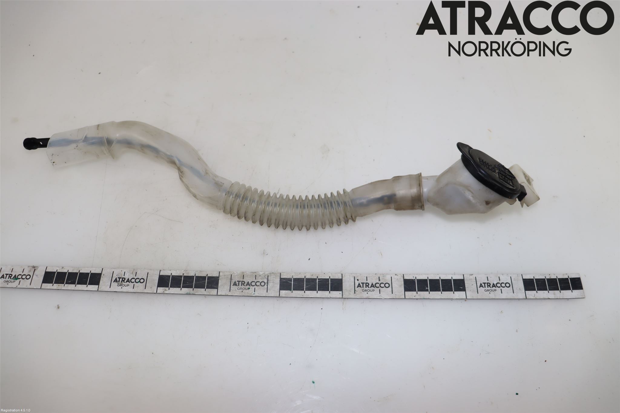 Toyota iQ Spolartank Påfyllningsrör