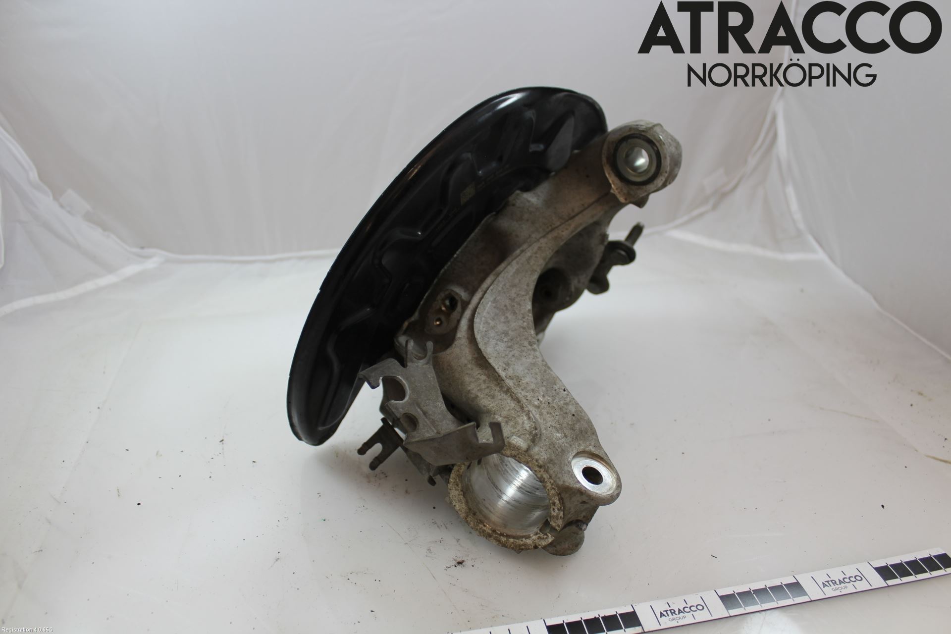 Audi A3/S3 8Y 21- Styrspindel Lagerhus Hö