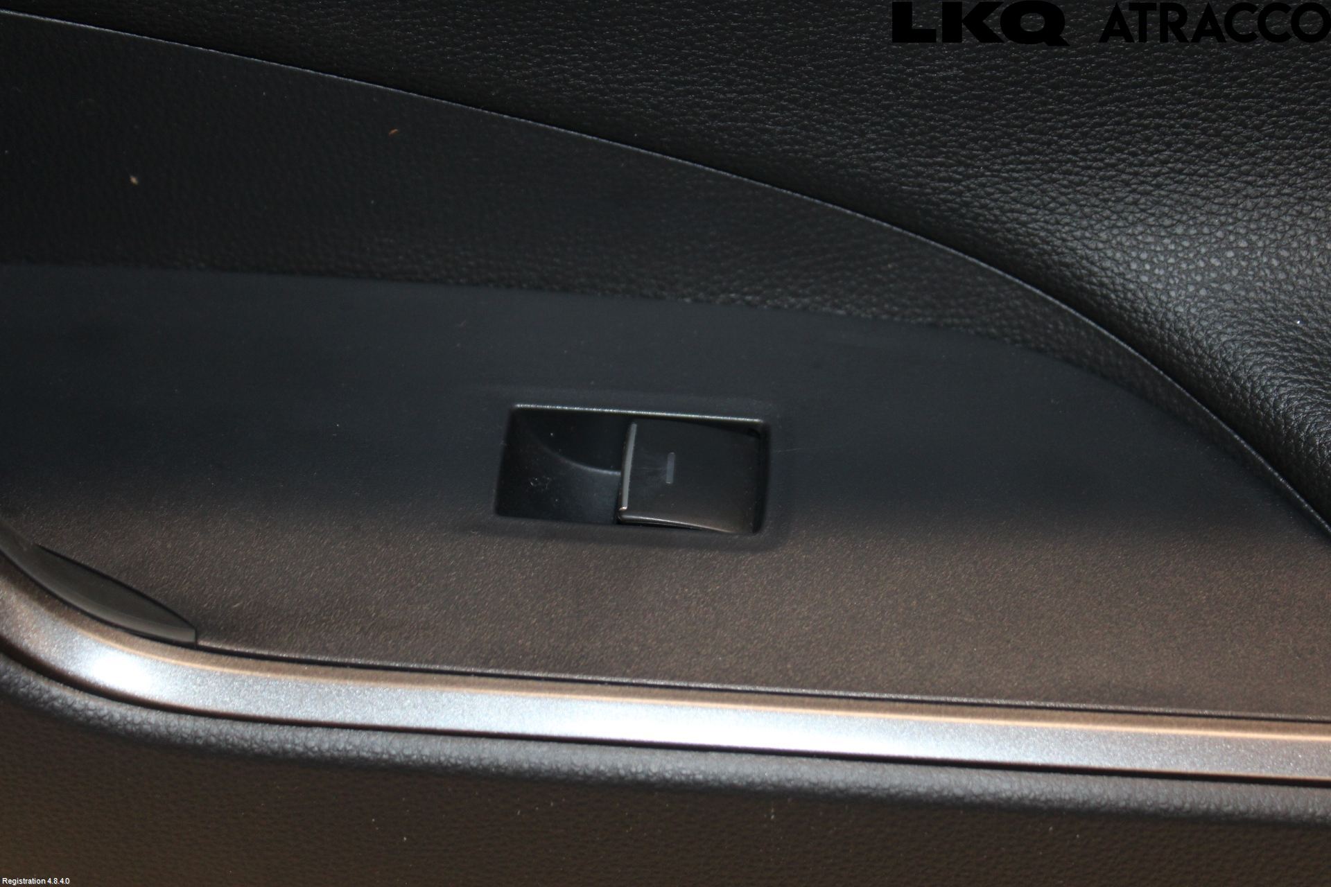 Toyota RAV4 19- Dörrklädsel Hö