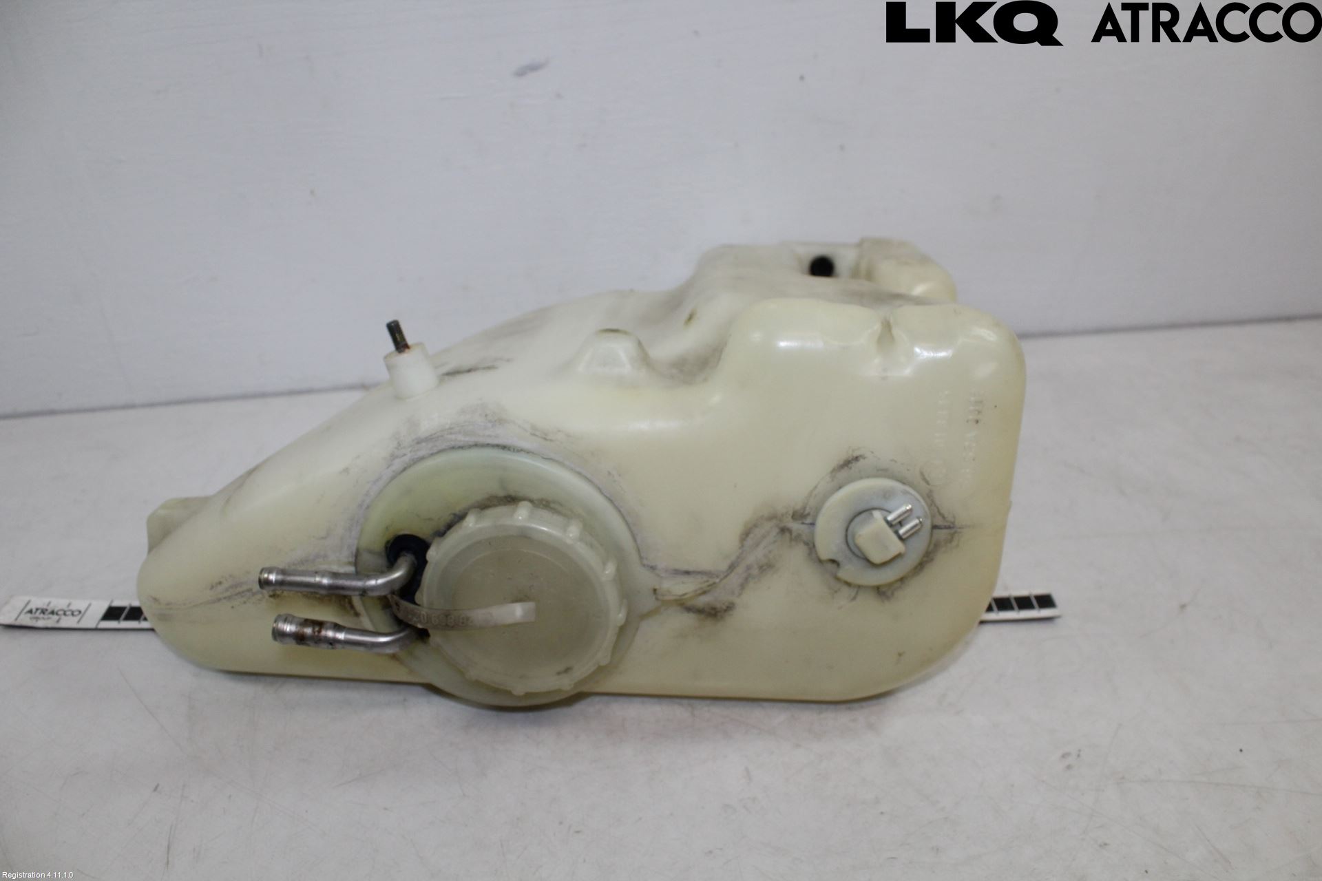 Mercedes-Benz MB 200-500  (W124) 86-96 Spolartank Vindruta