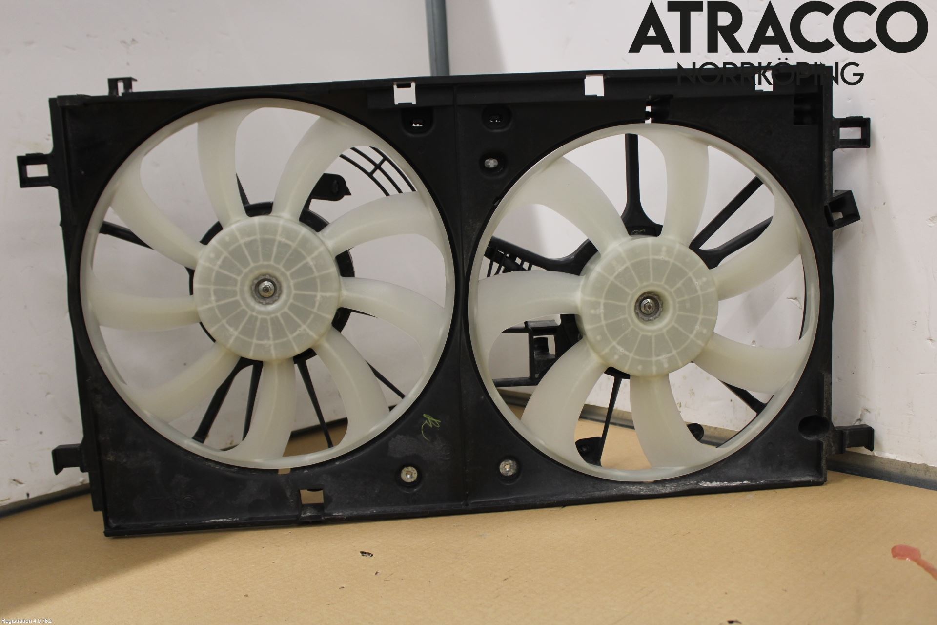 Toyota COROLLA 19- Kylfläkt El