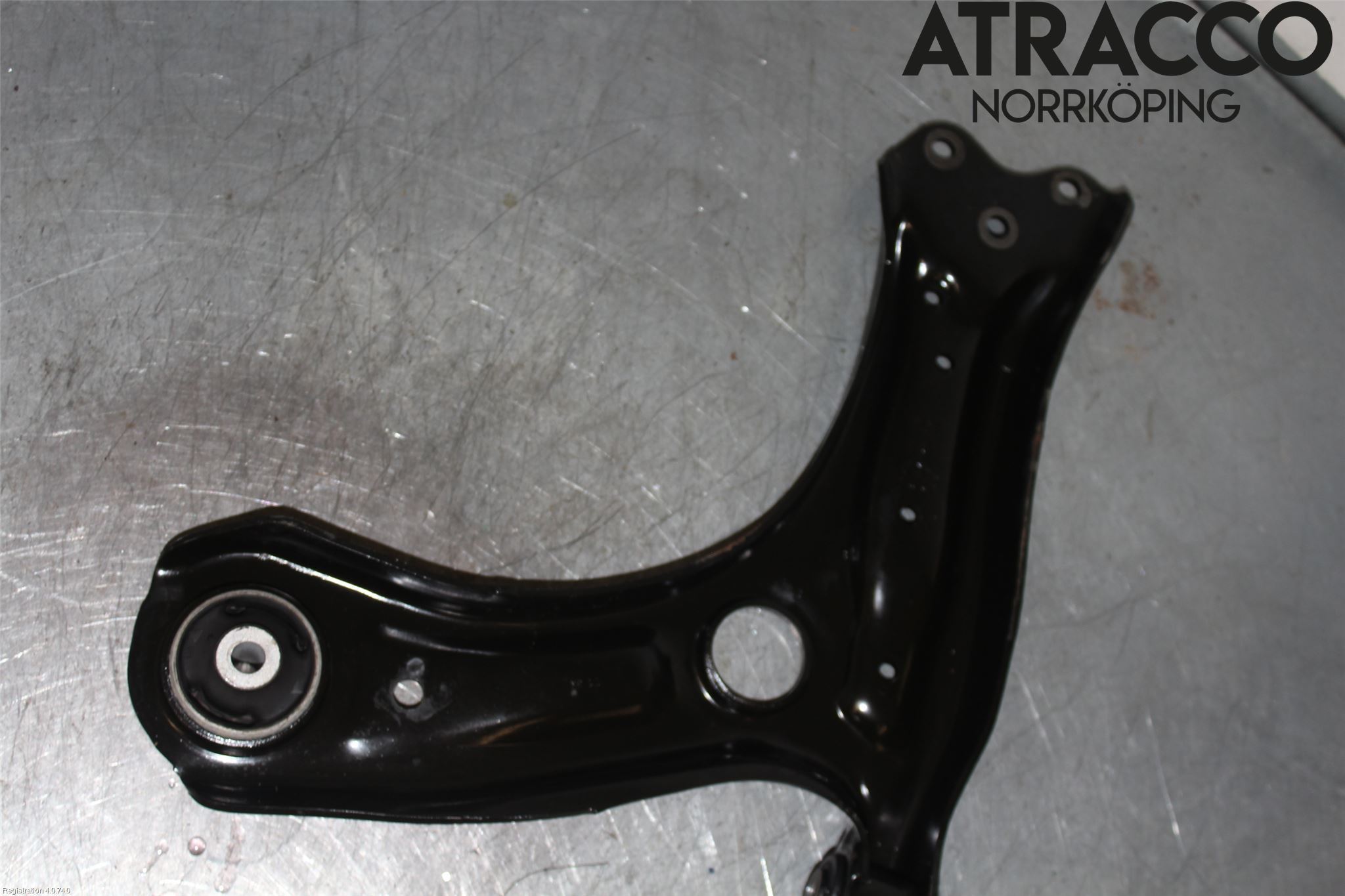 Skoda FABIA 15-21 Bärarm Fram Undre Hö