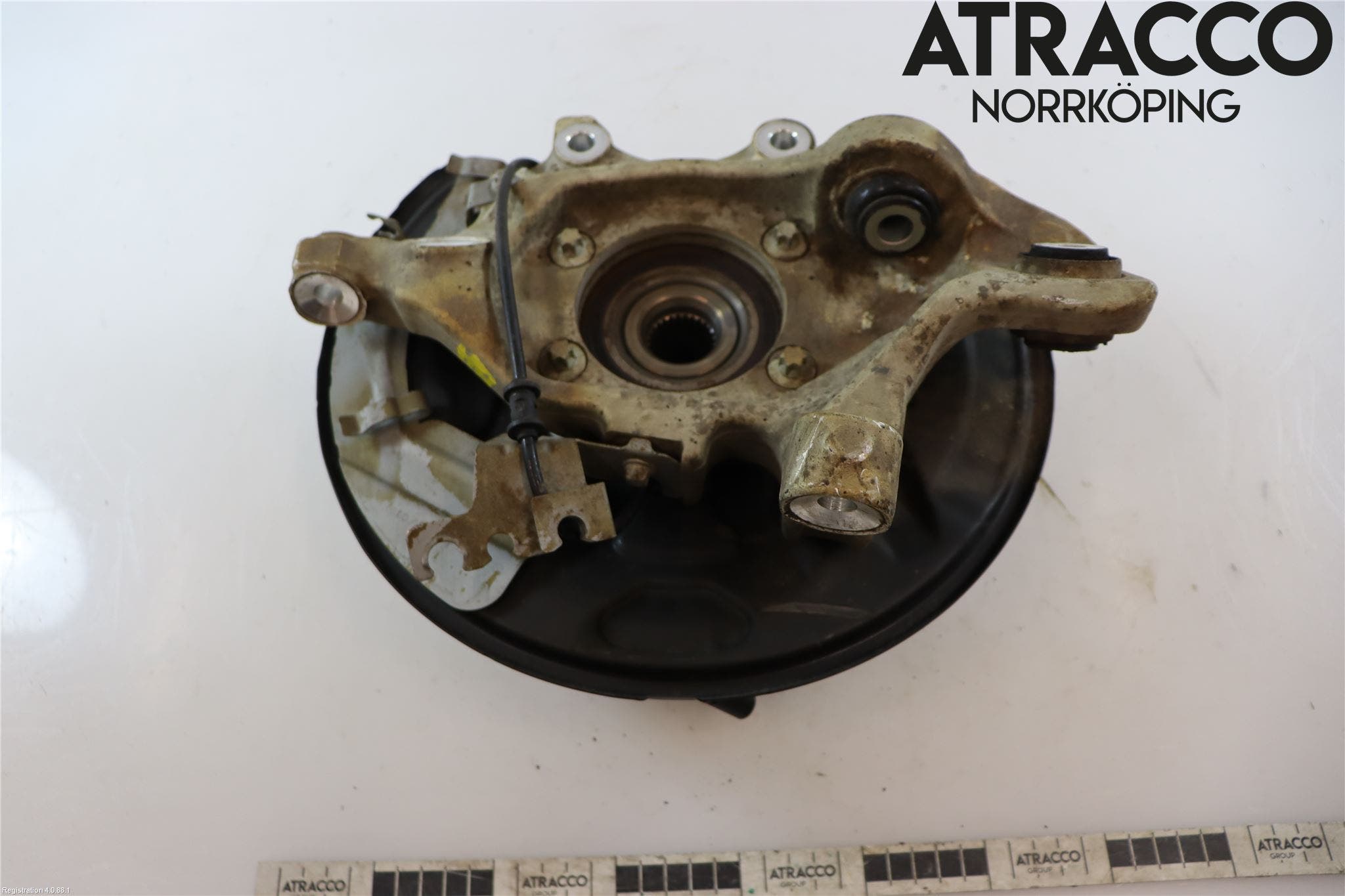 Mercedes-Benz MB C-KLASS (W205) 14-21 Hjullagerhus-Spindel Hö B