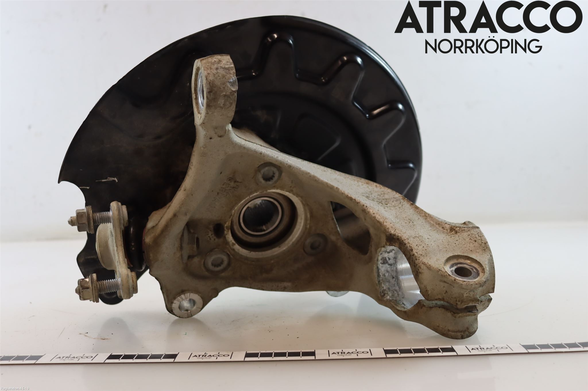 Volkswagen VW TIGUAN 16-24 Styrspindel Lagerhus Vä