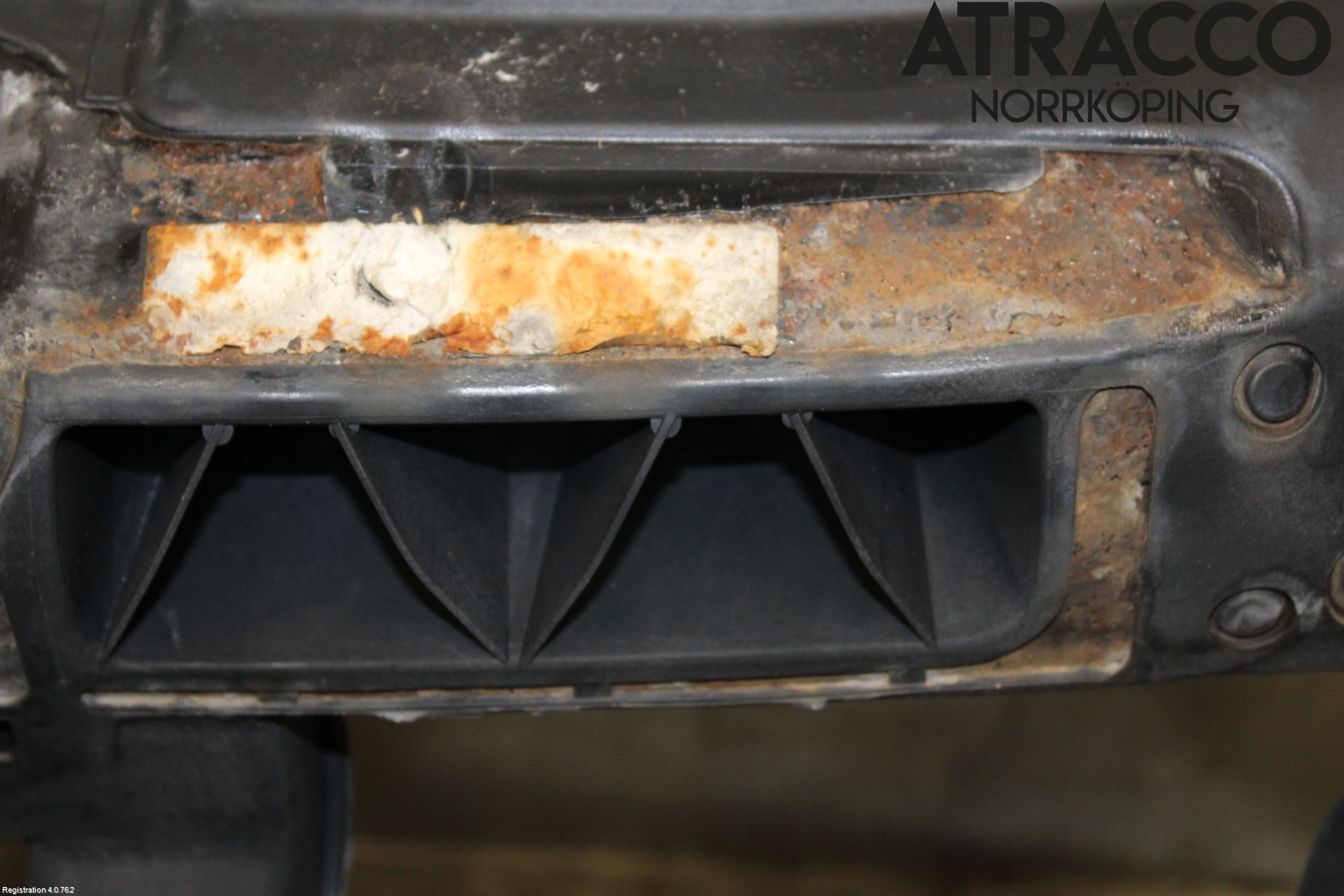 Volkswagen VW POLO 02-05 Frontplåt