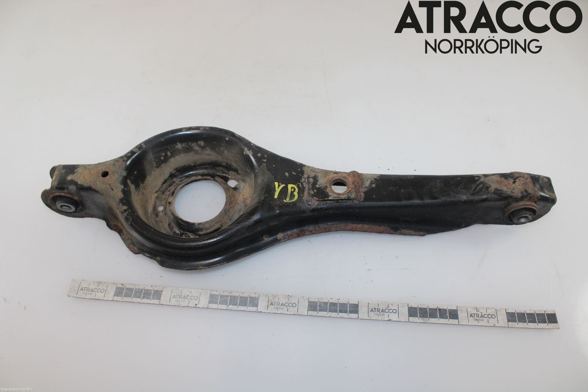 Ford FOCUS 08-11 Bärarm Bak Vänster