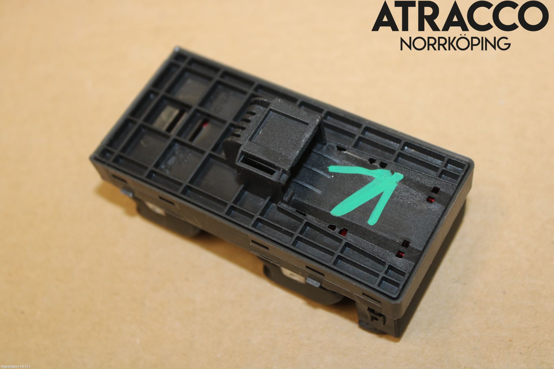 Audi A1/S1 11-18 Strömställare Elhiss