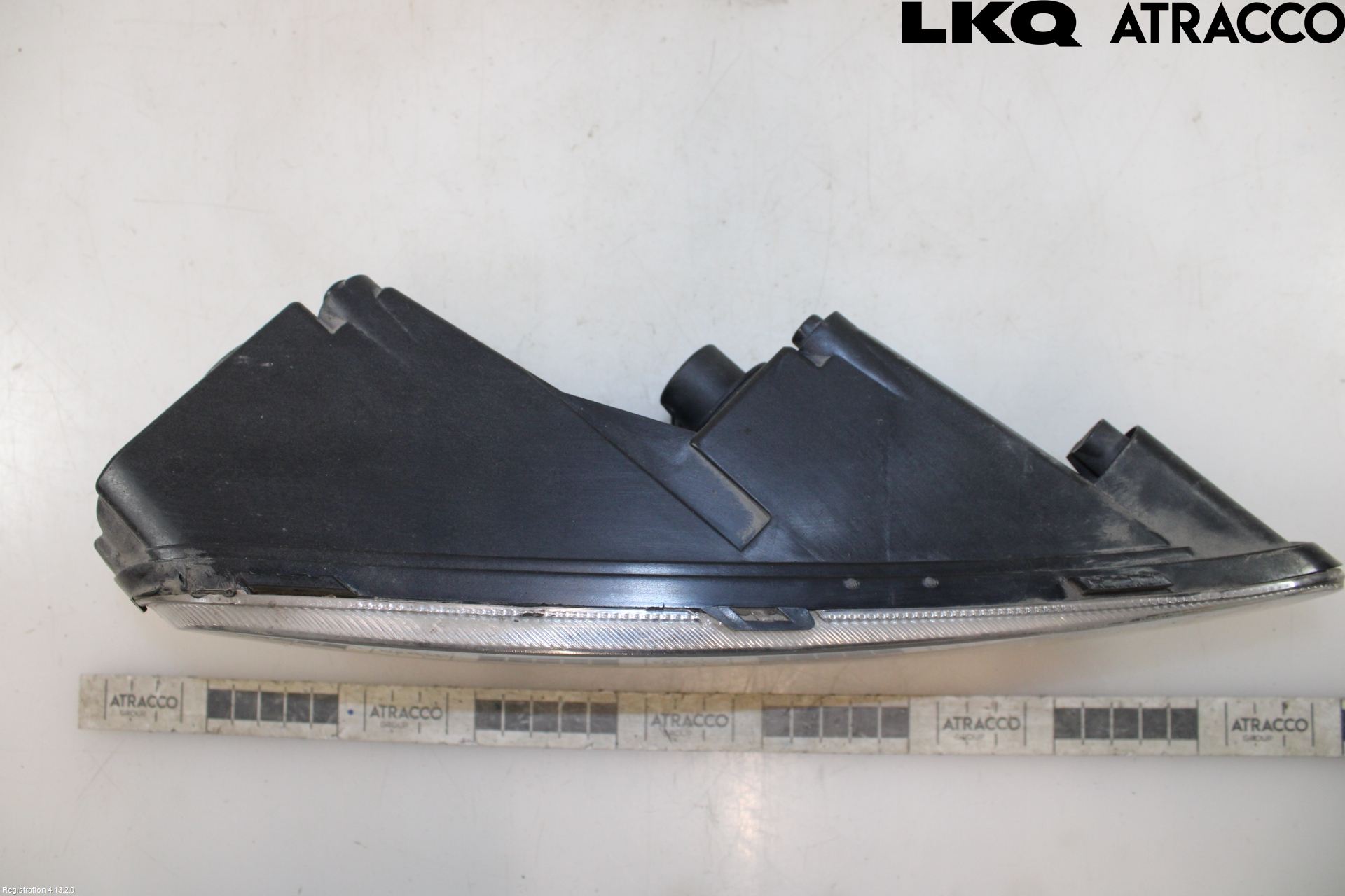 Volkswagen VW PASSAT 11-14 Dimljus-Varselljus Fram