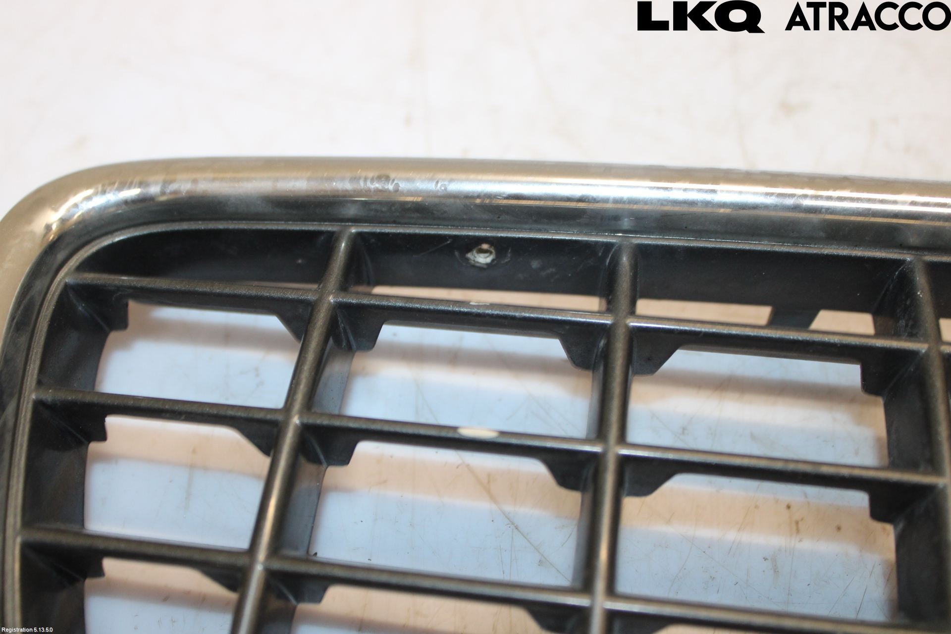 Volvo V50 04-07 Grill Komp