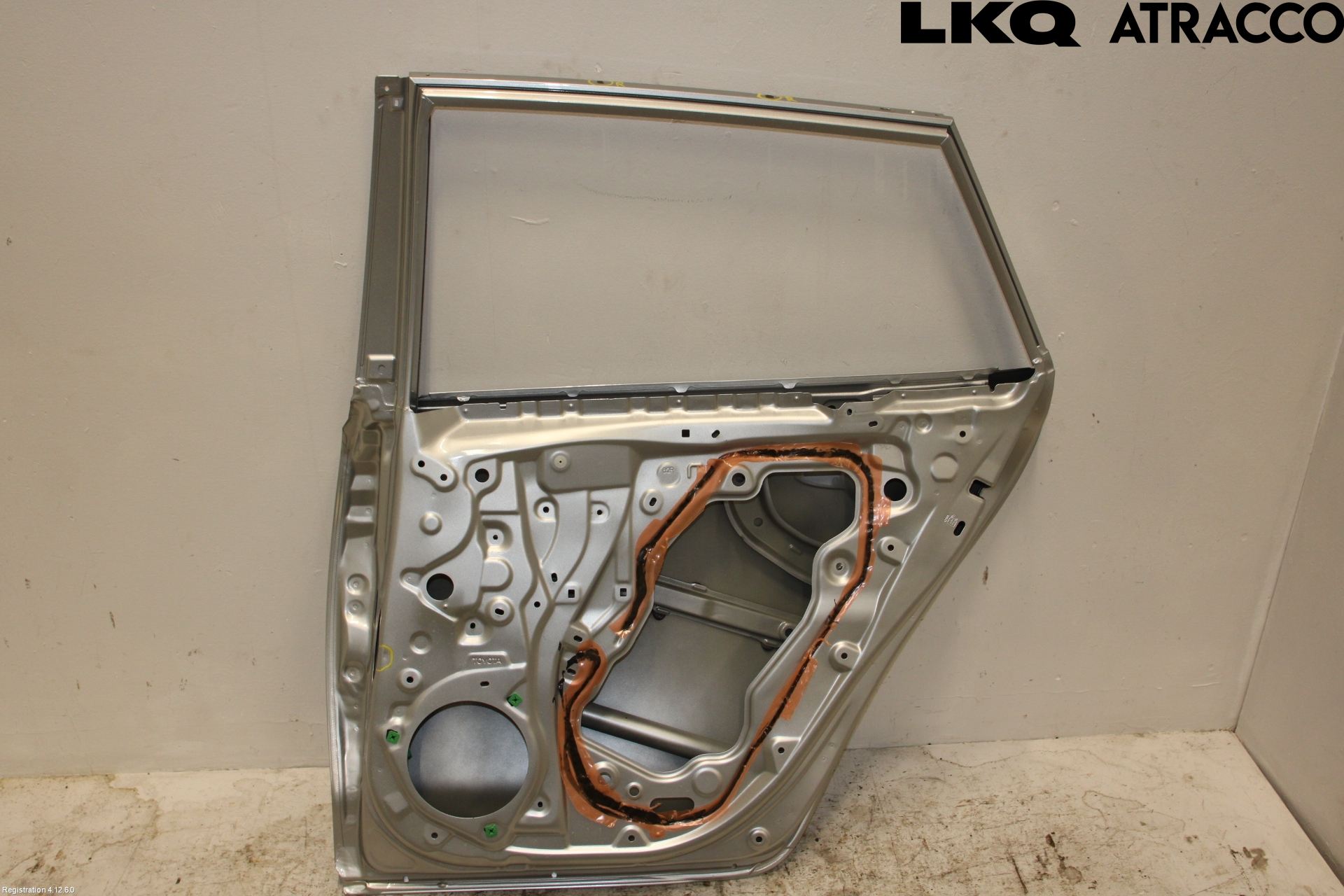 Toyota COROLLA 19- Dörr Bak Höger