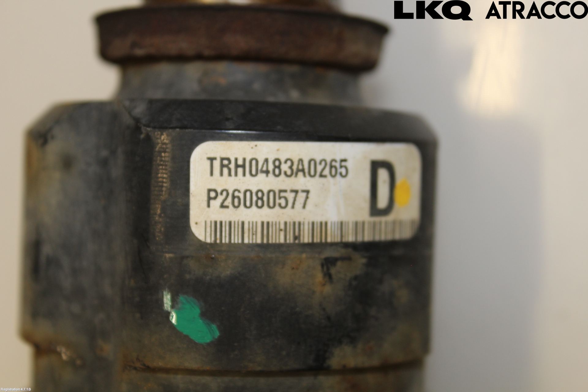 Toyota YARIS P1 03-05 Drivaxel Fram Höger