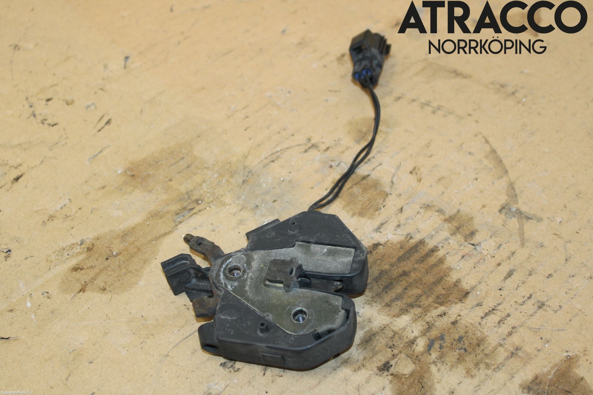 Volvo S80 04-06 Huvlås