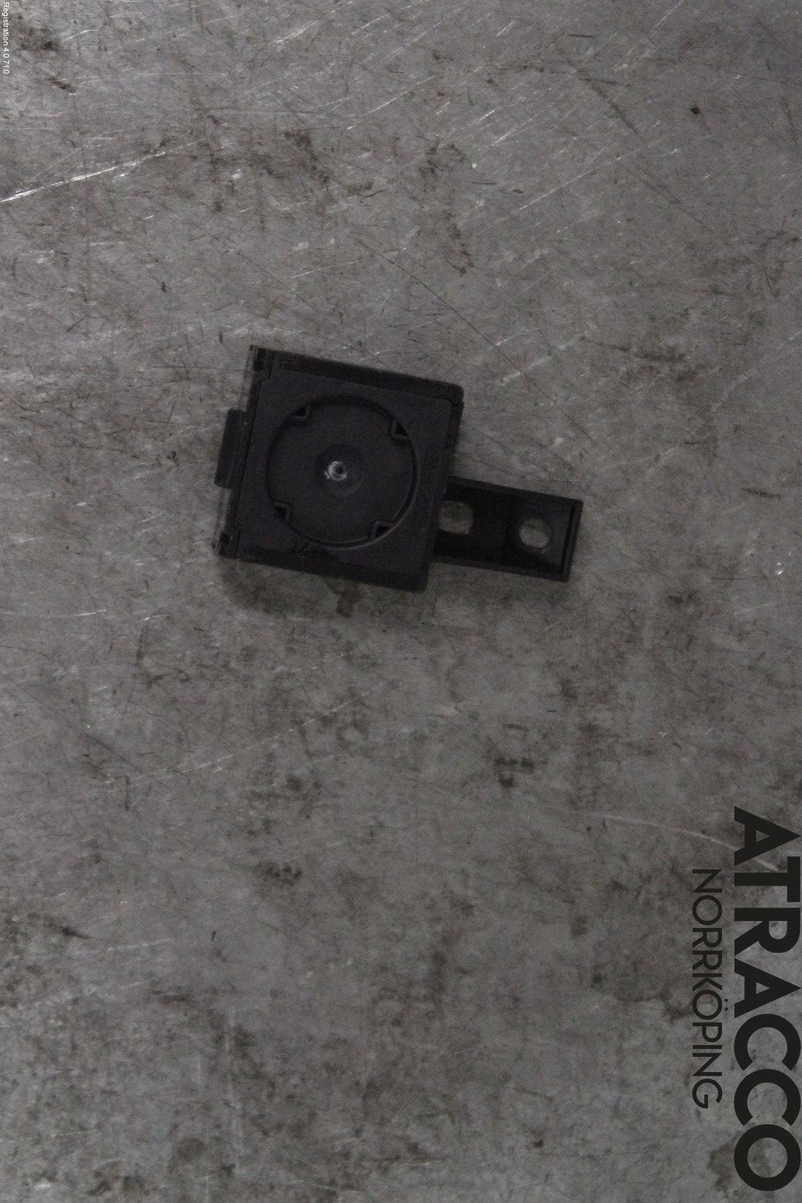 Jaguar F-PACE Startspärrskontakt