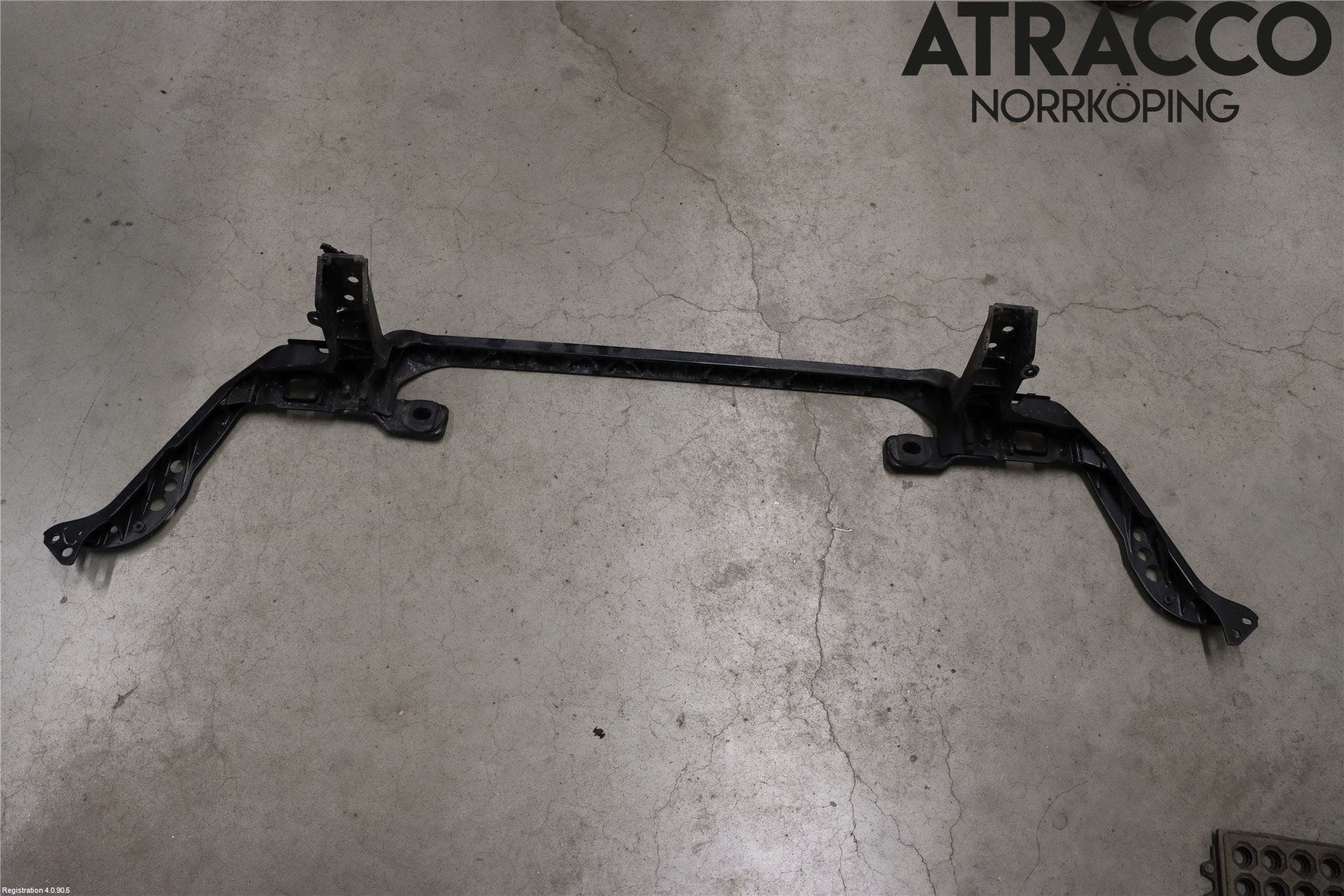 Jaguar F-PACE Frontplåt Övre