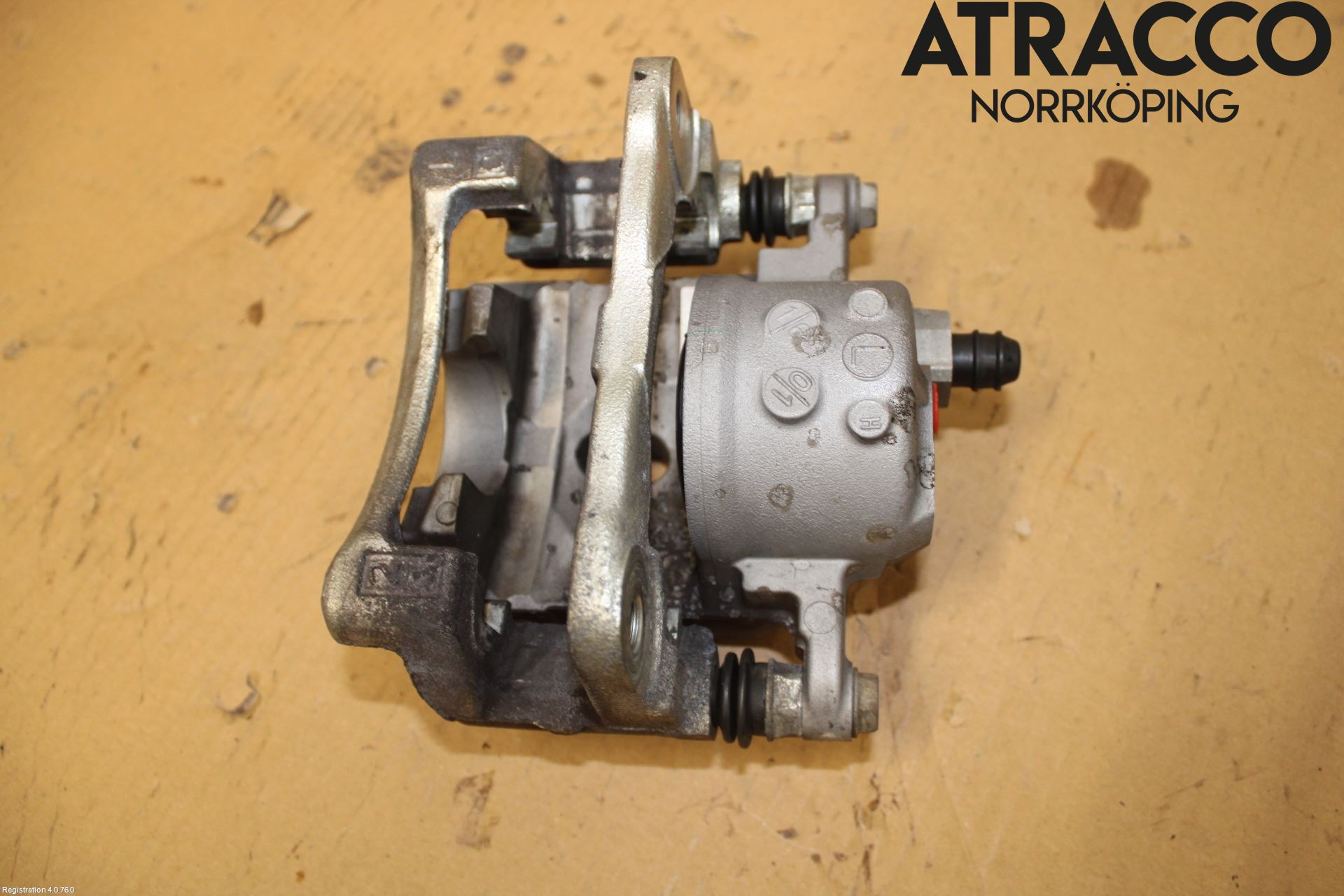 Lexus CT 200h Bromsok Fram Vänster