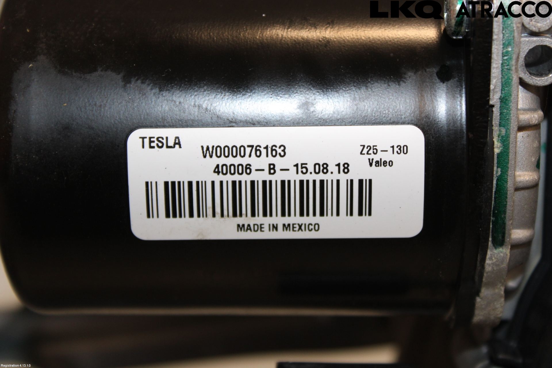 Tesla MODEL X 16- Torkarmekanism Vindruta