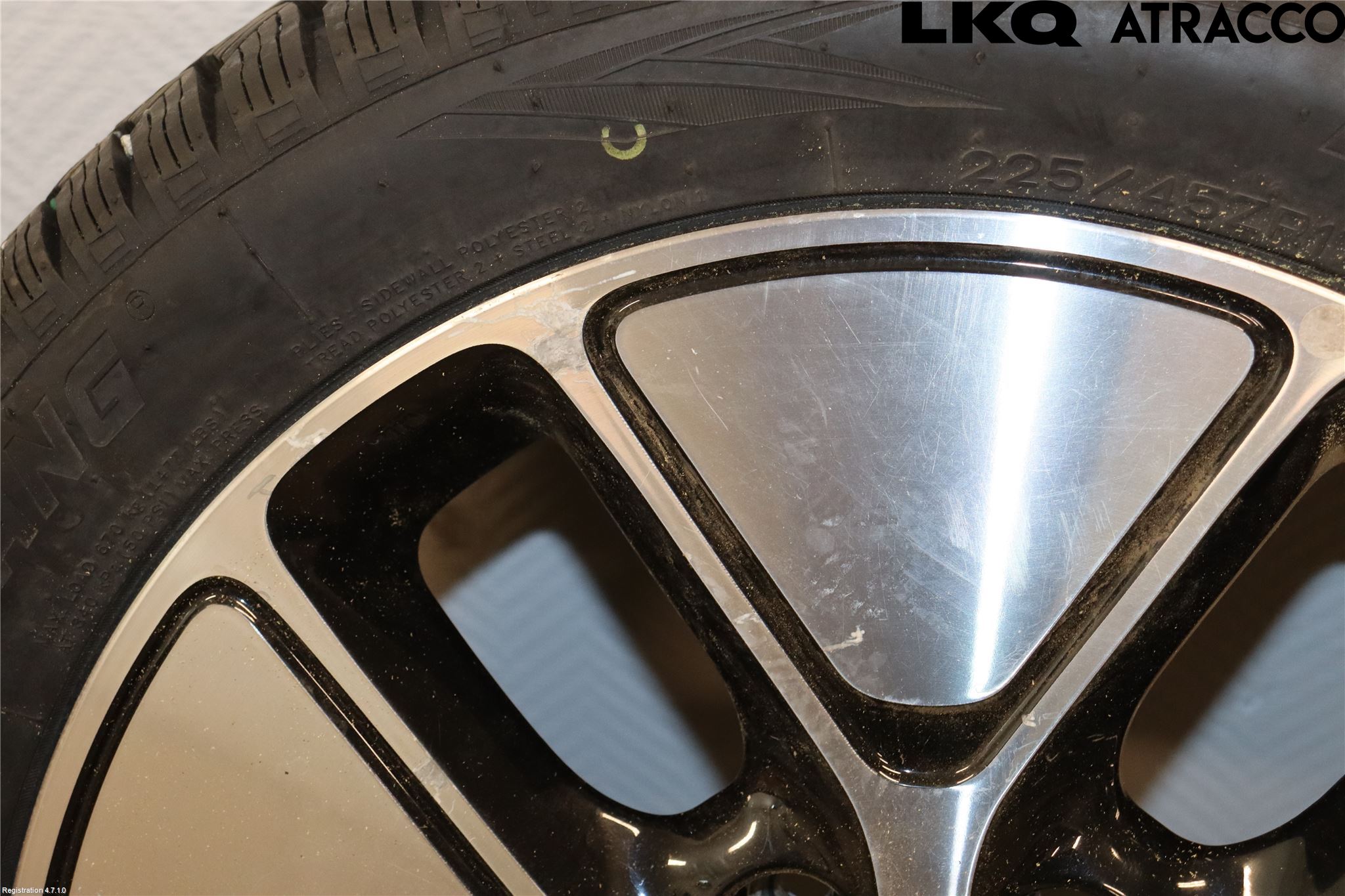 Hyundai IONIQ AE 17-22 Vinterdäck Alumfälg 4St