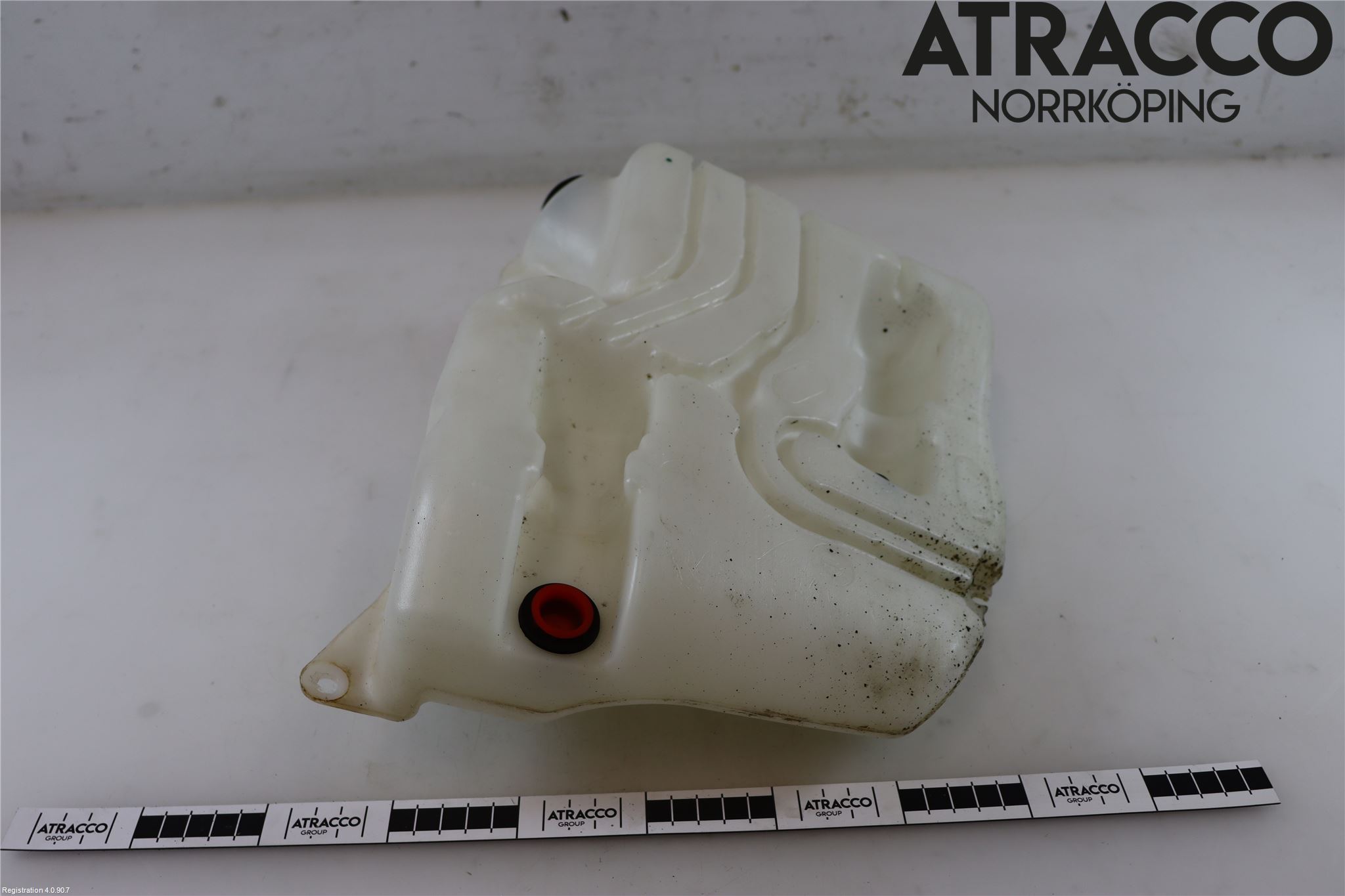 Nissan QASHQAI 10-14 Spolartank Vindruta-Strål